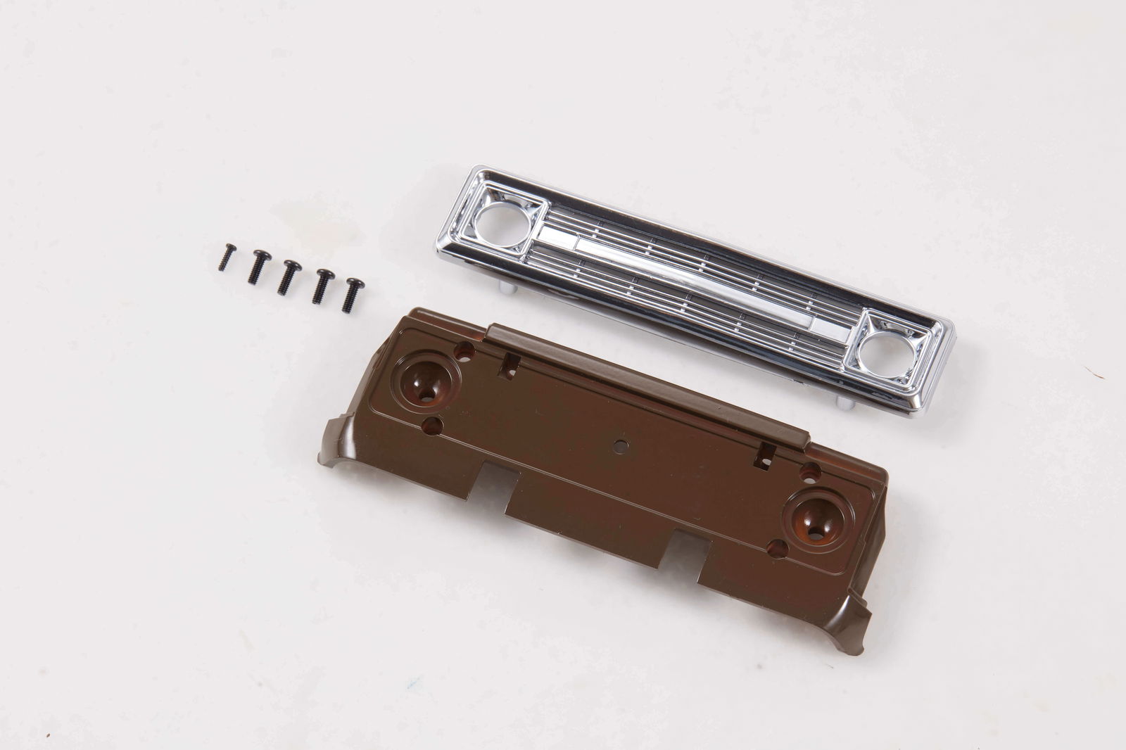 1:24 K5 Blazer Exhaust Plate B | Brown | Realistic Upgrade