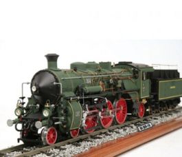 Occre 1/32 Scale Bavarian BR-18 Locomotive BR18 Model Kit