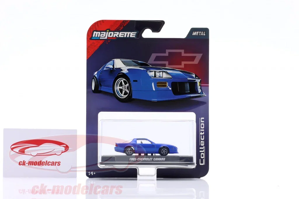 Chevrolet Camaro year 1985 blue metallic 1:64 Majorette