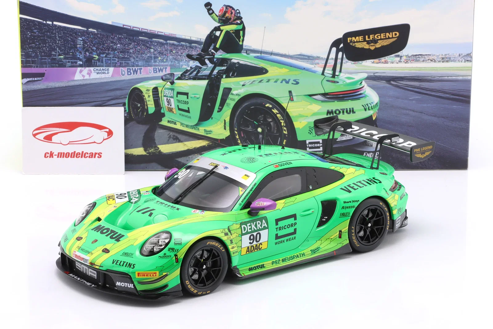 Porsche 911 GT3 R #90 DTM Champion 2025 Ayhancan Güven Manthey Greeno 1:18 Ixo