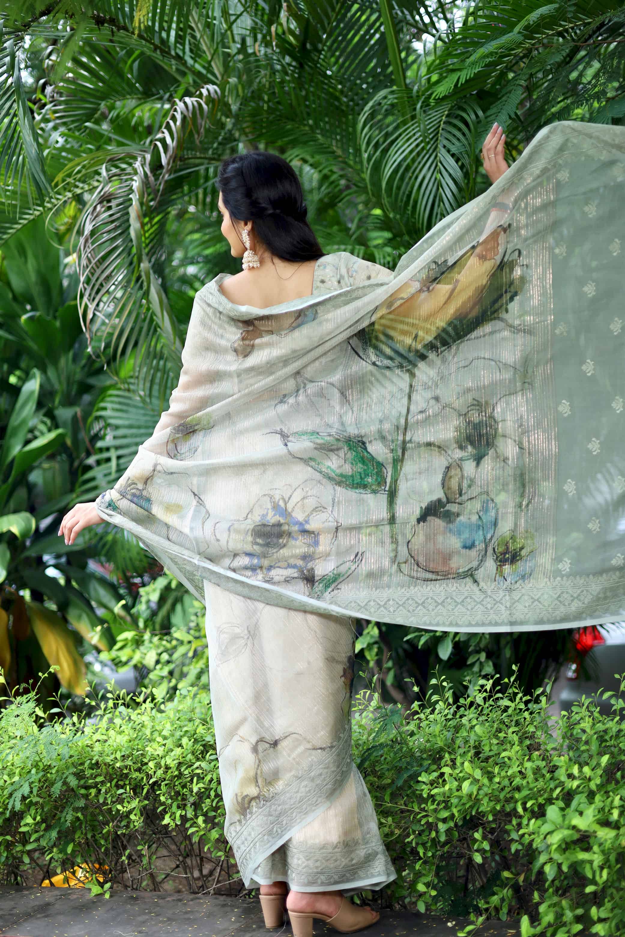 Organza Sparkle-Jute Embroidered Saree - Mint Green