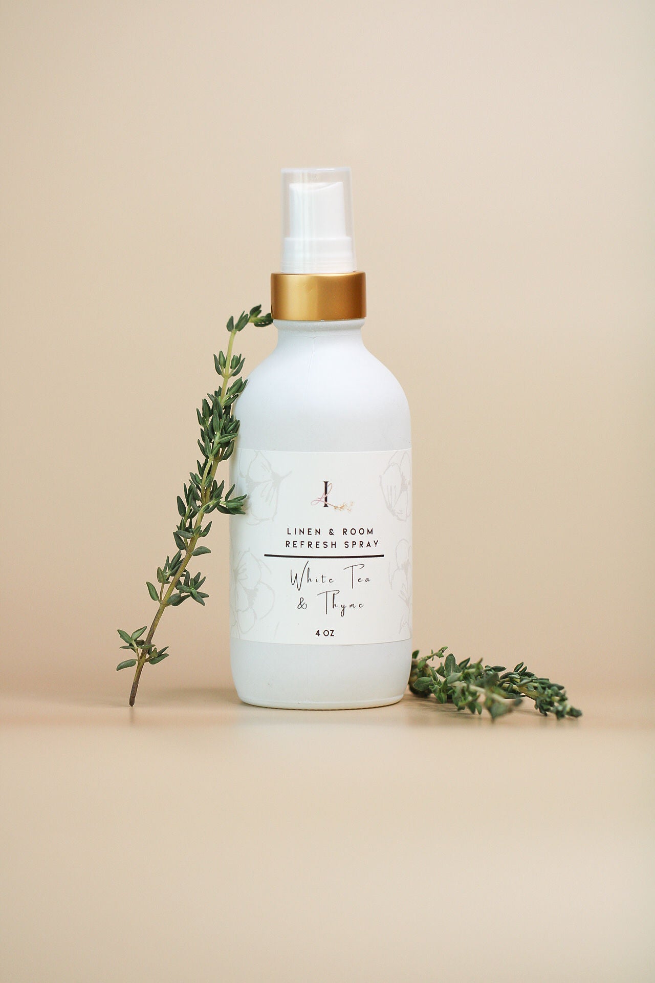 White Tea & Thyme | Long Lasting Linen &  Room Refresh