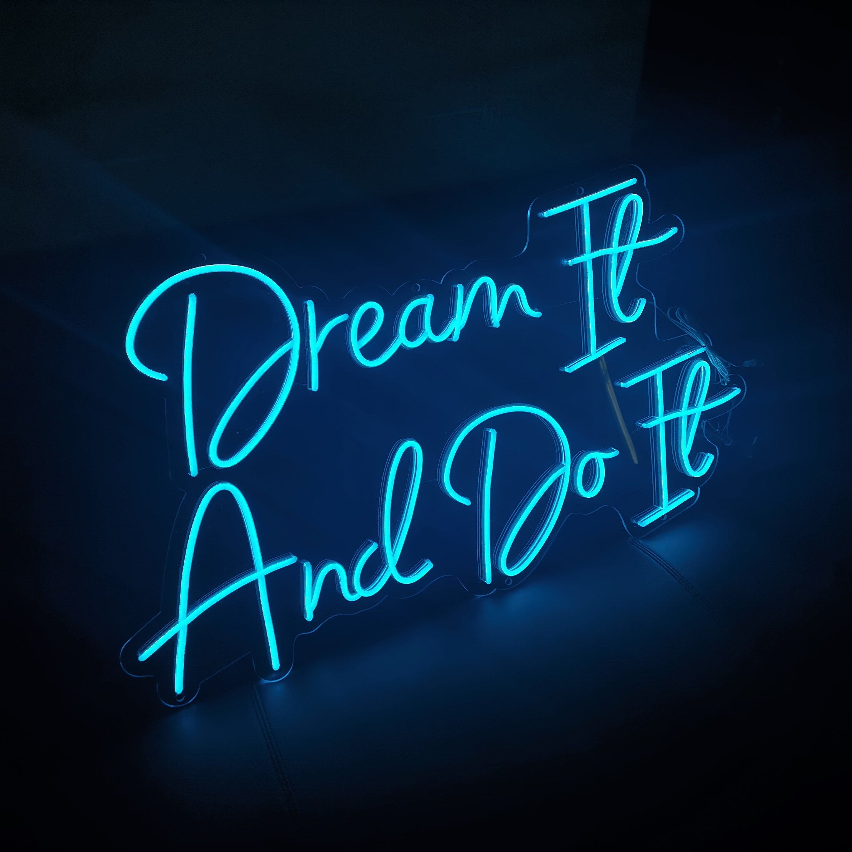 SELICOR Dream It and Do it Custom Neon Sign