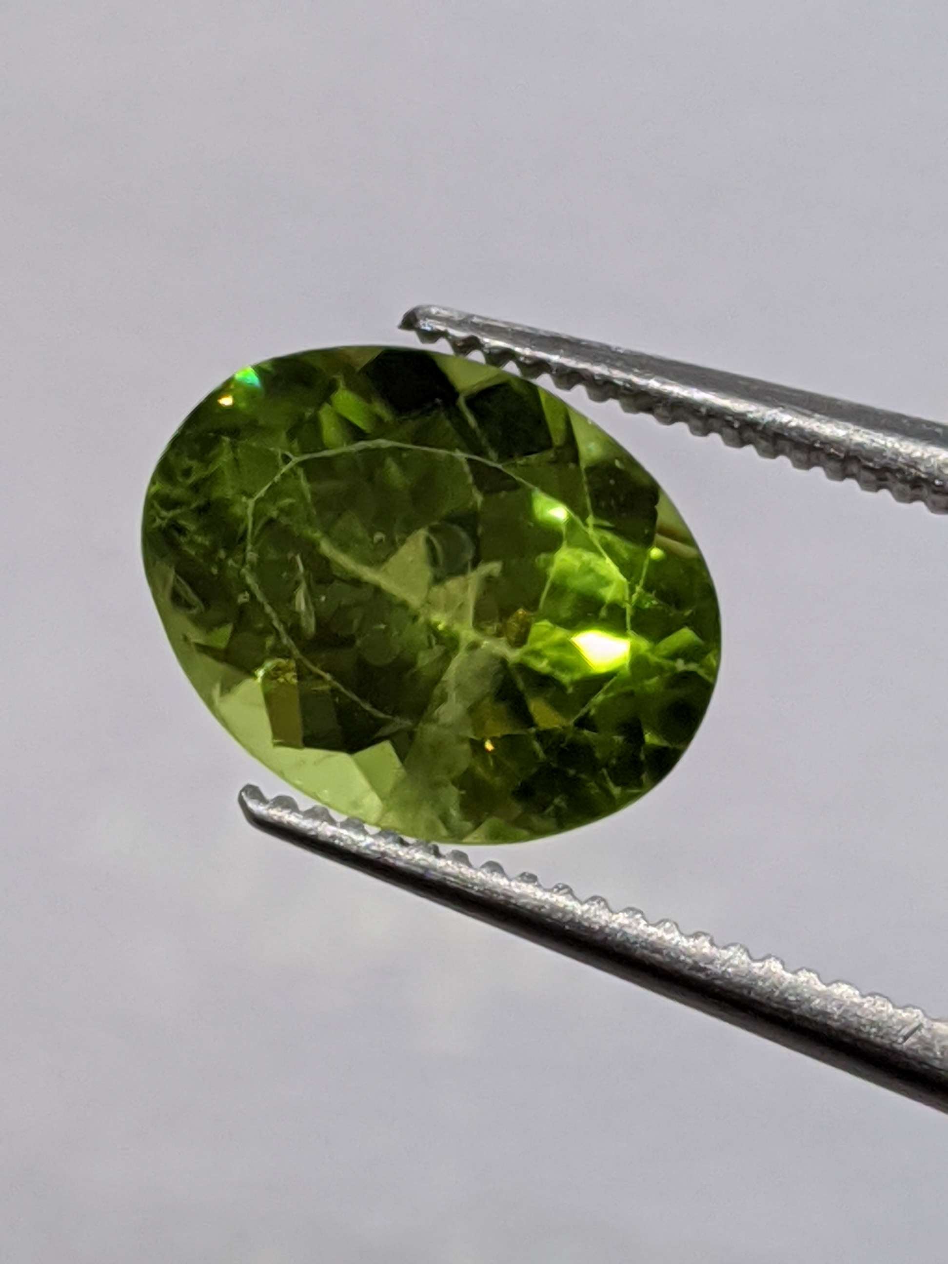 2.94 Ct Peridot