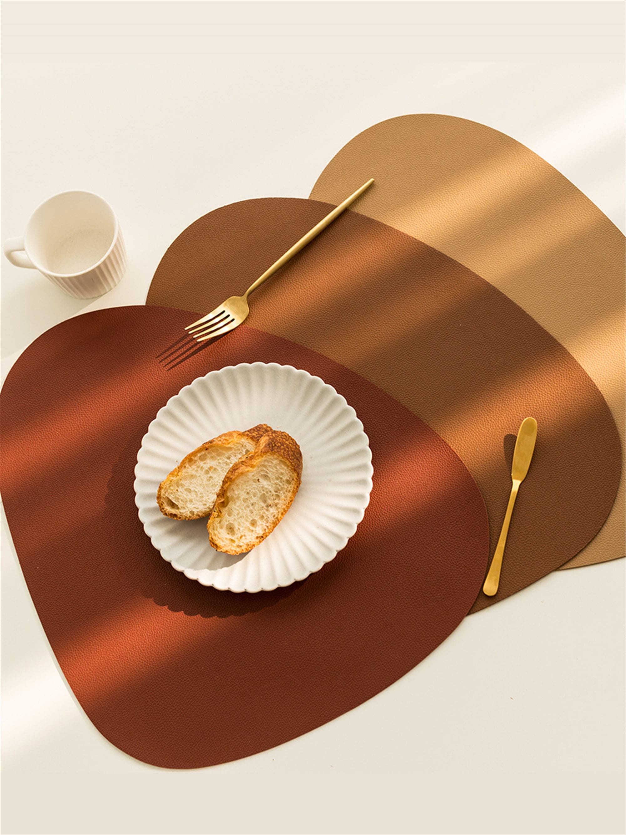 Best seller -Multi colors faux leather oval placemats