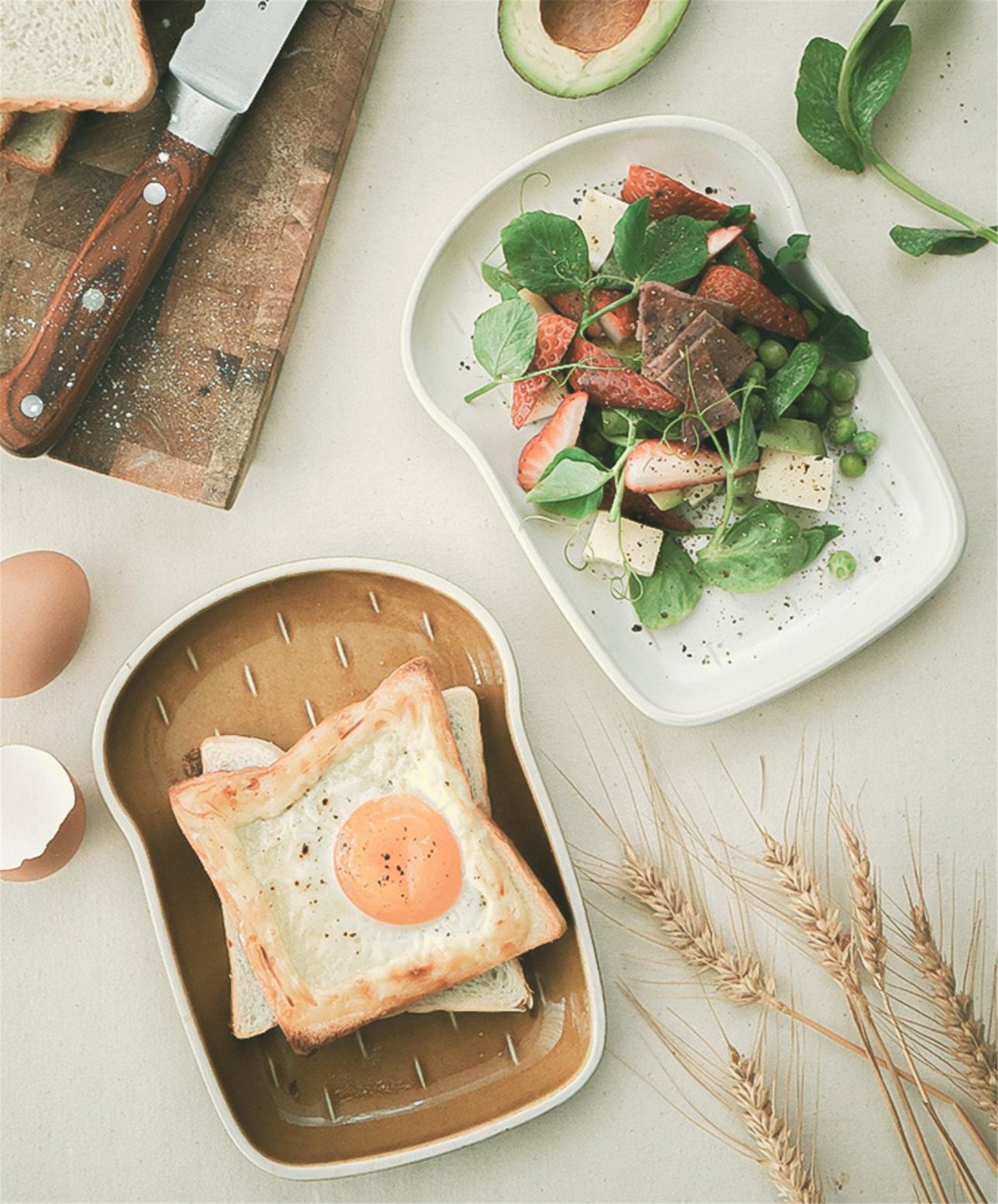 Breakfast plate - toast ceramic plate