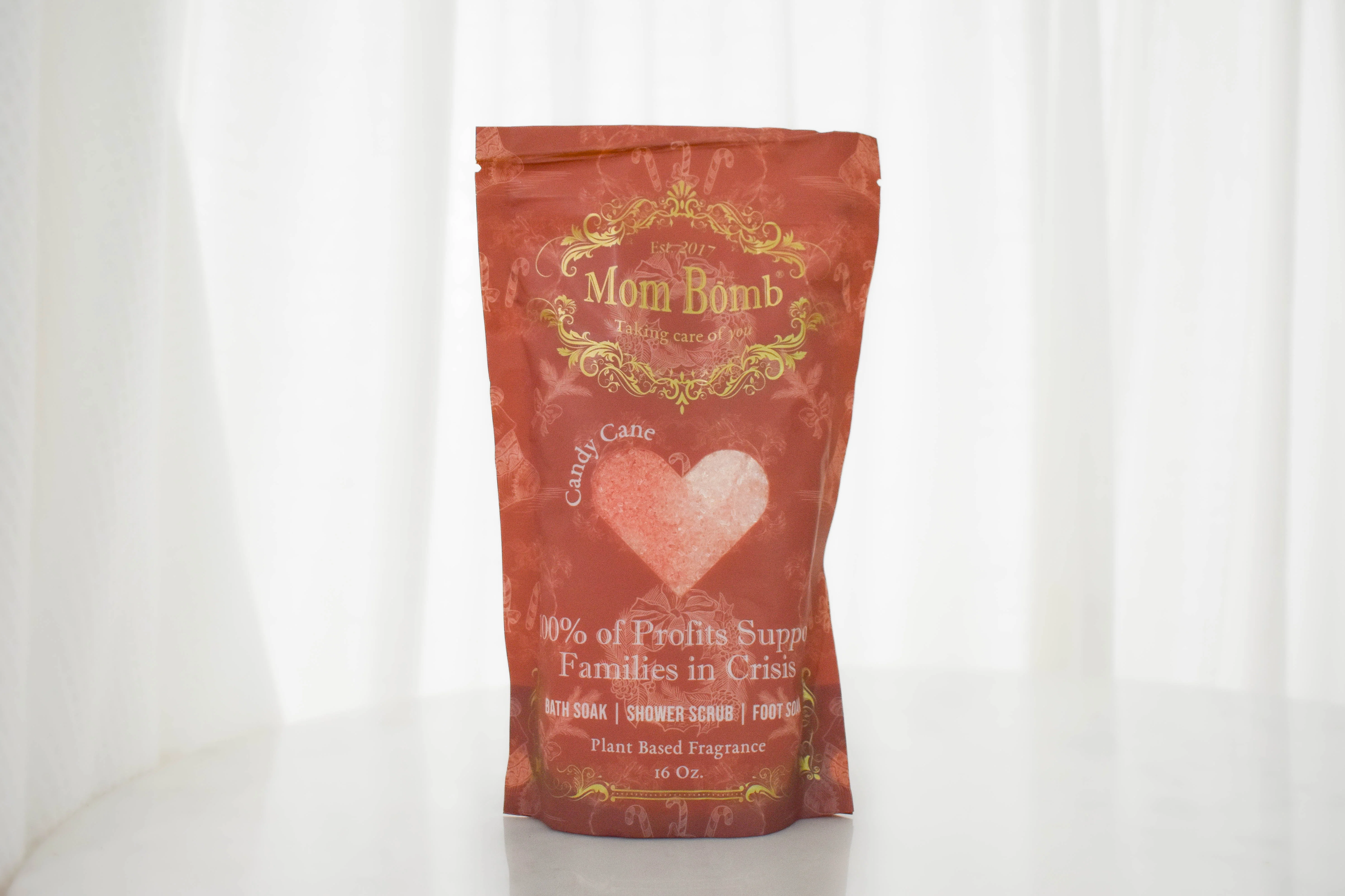 🍭✨ Candy Cane Bath Salts: A Revitalizing Holiday Escape! ✨🍭