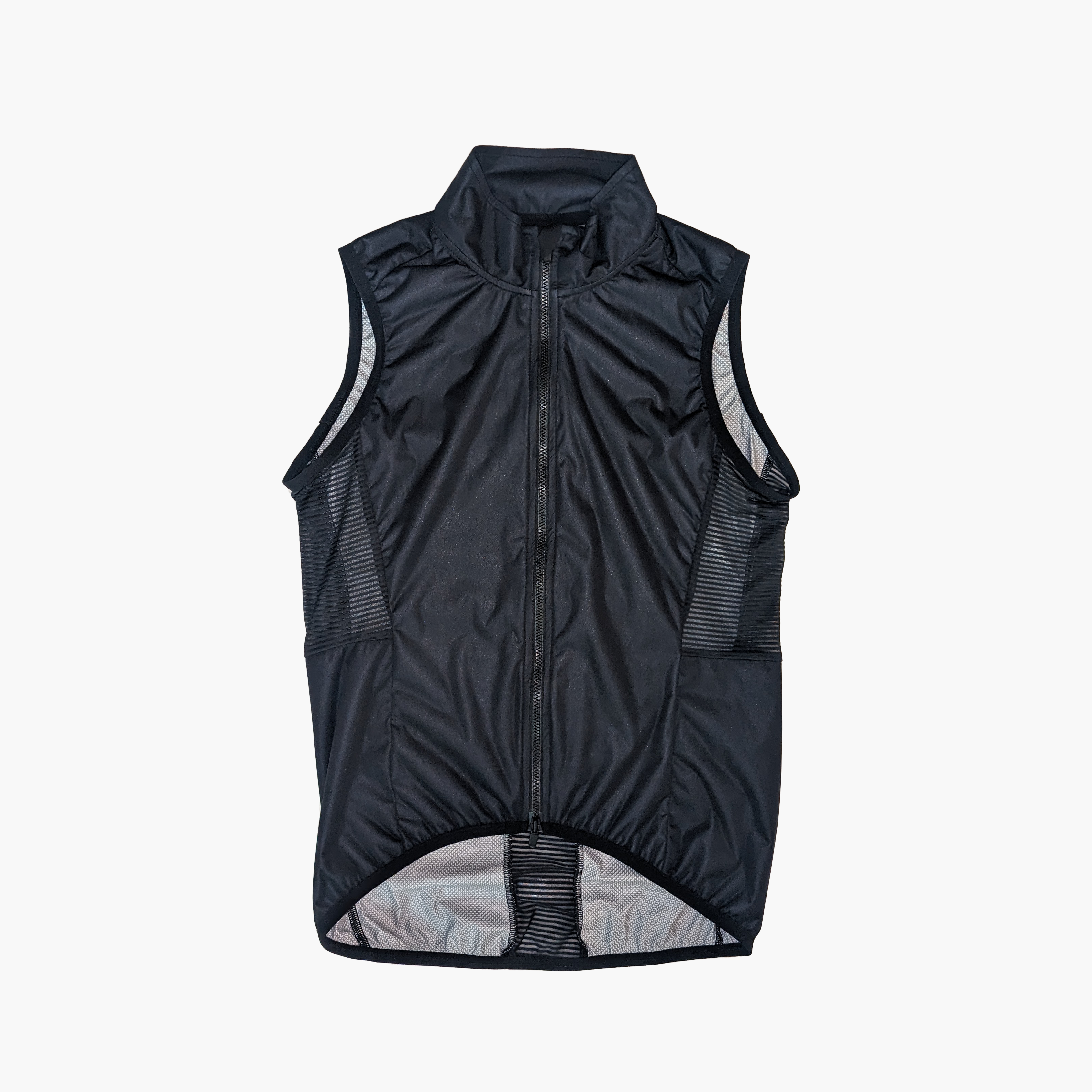 Packable Wind & Water Vest in Tarmac