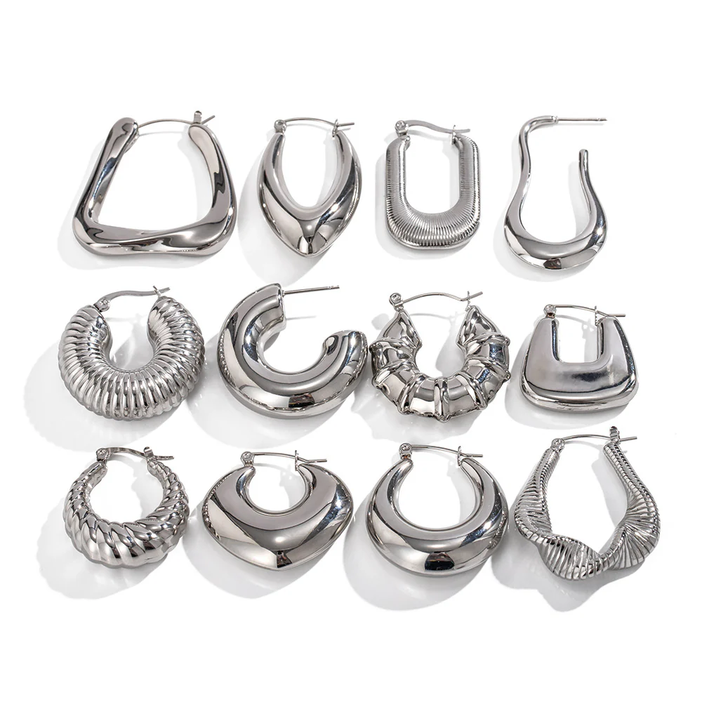 Stylish Silver Hoop Earrings: Women's