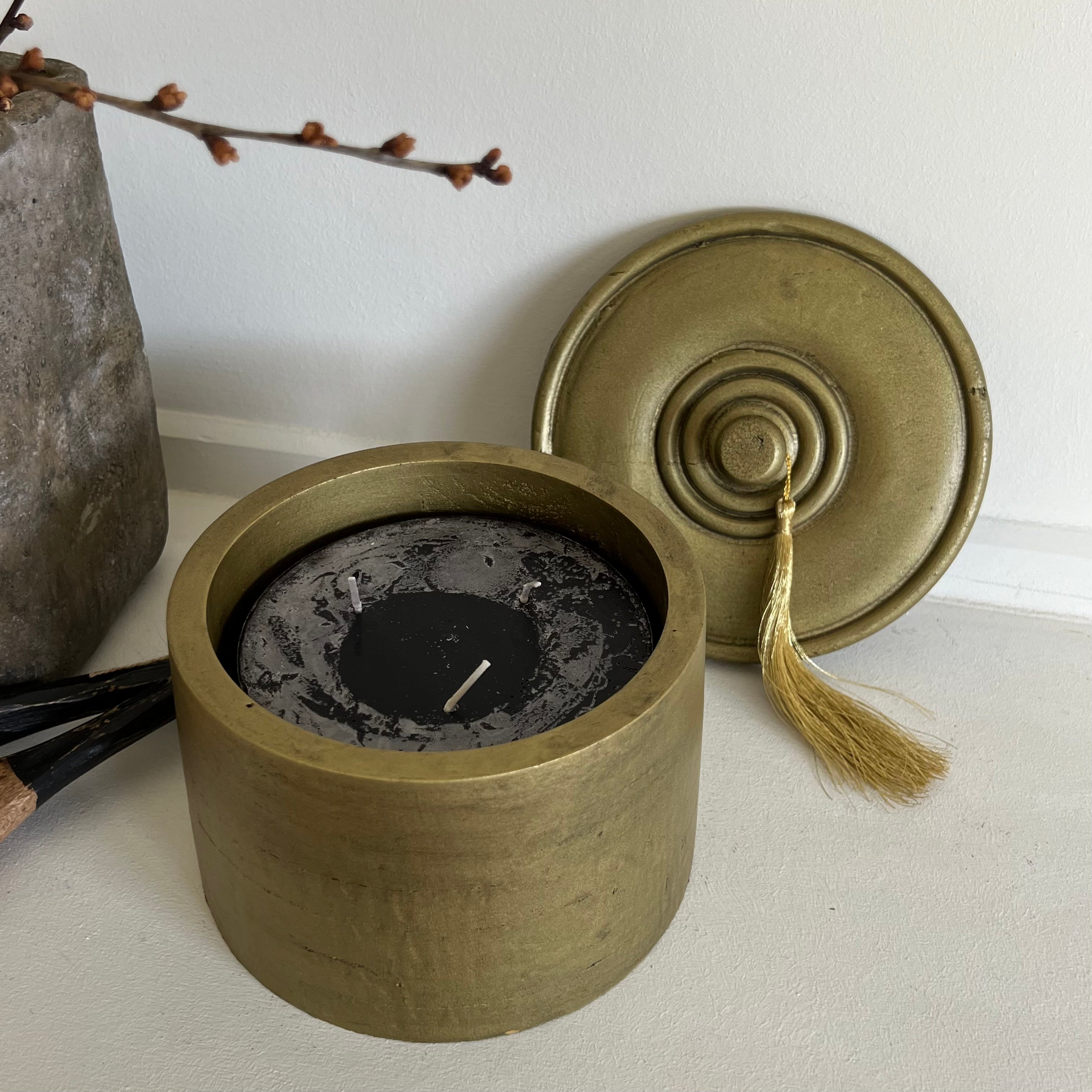Tao Candle