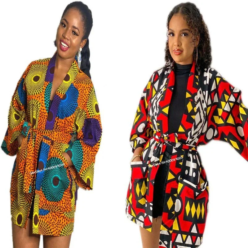 Authentic African Style: Women's Short Kimono Jacket with Traditional Patterns