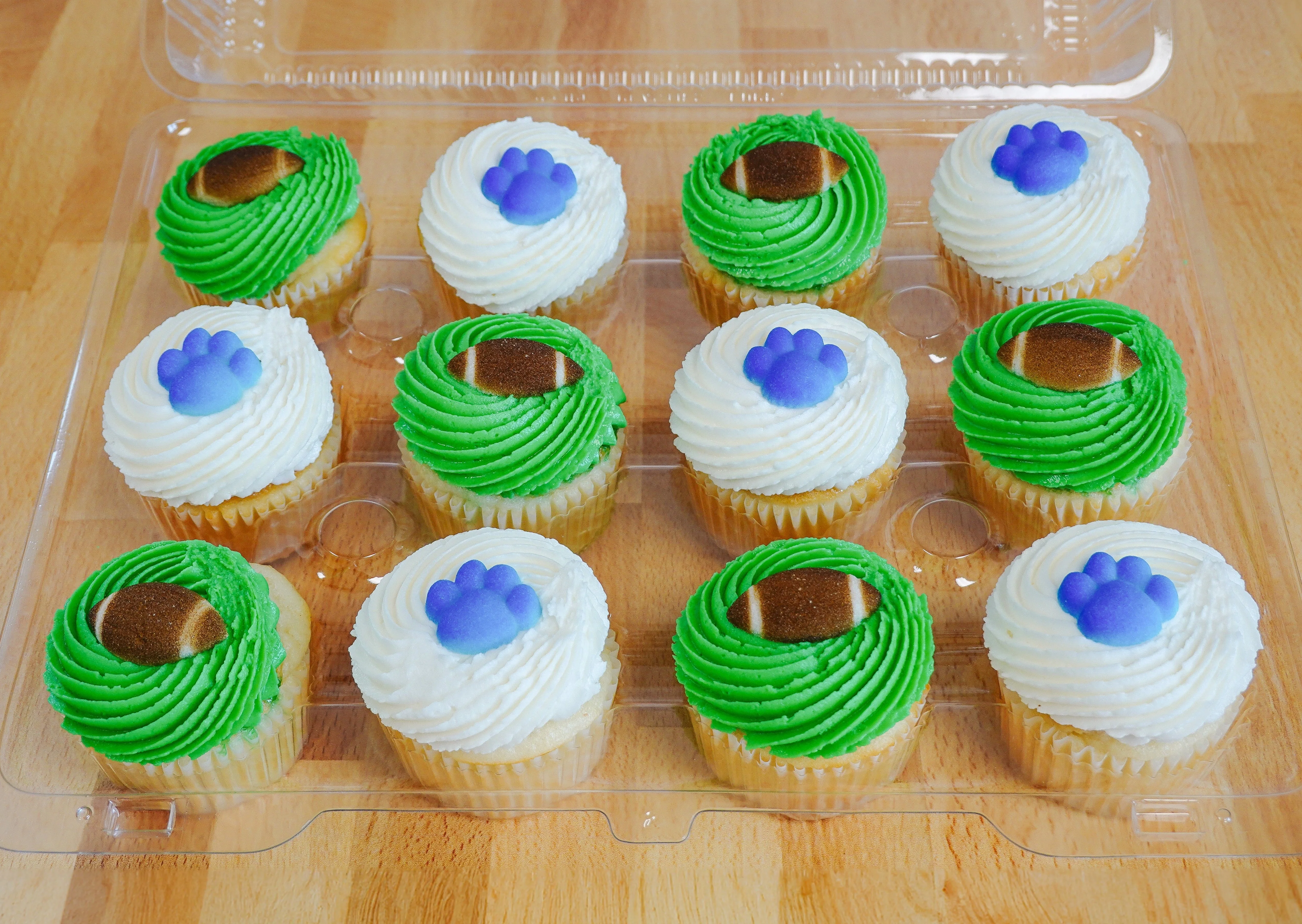 Football Cupcakes