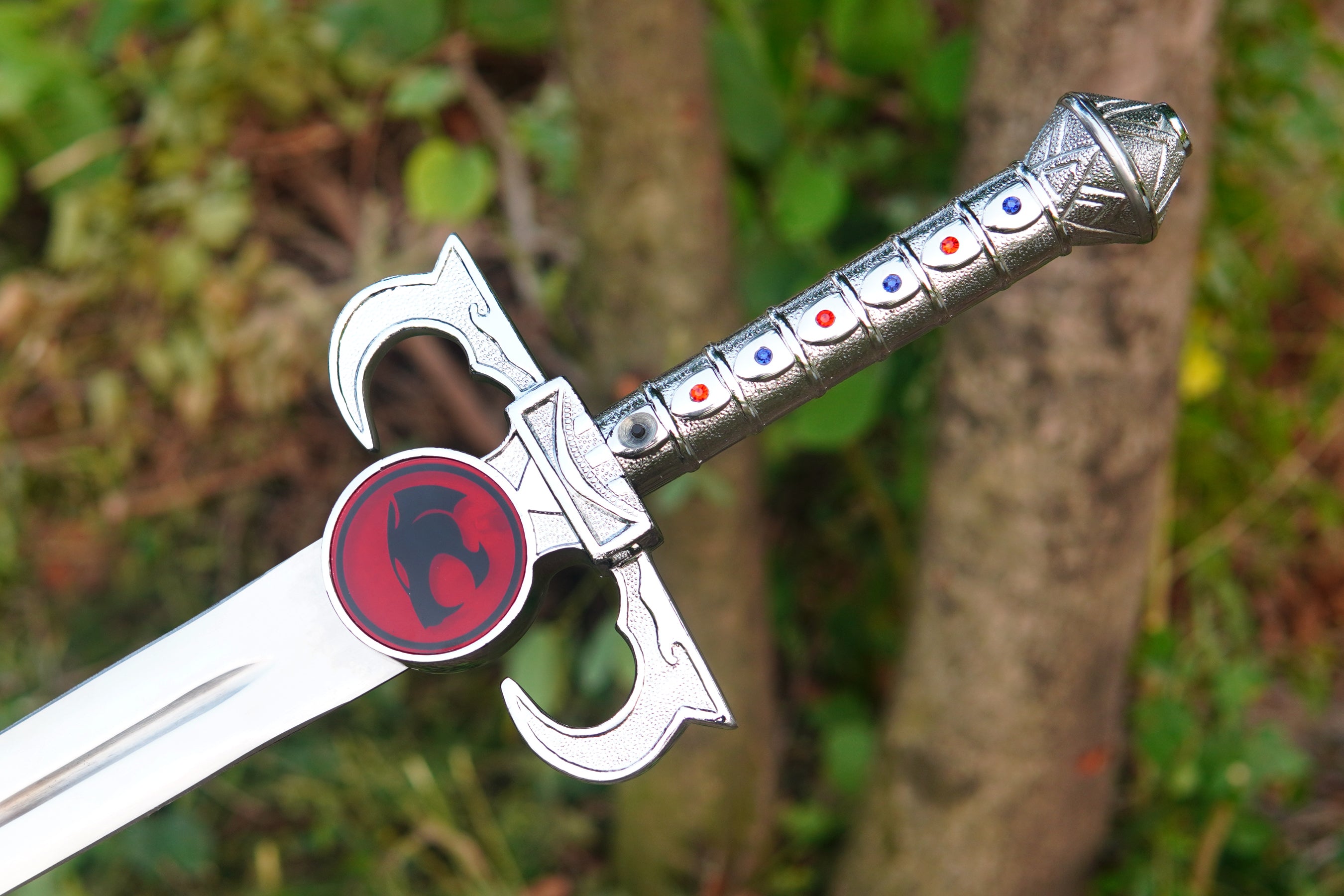 Thundercats Metallic version of Sword of omens Replica