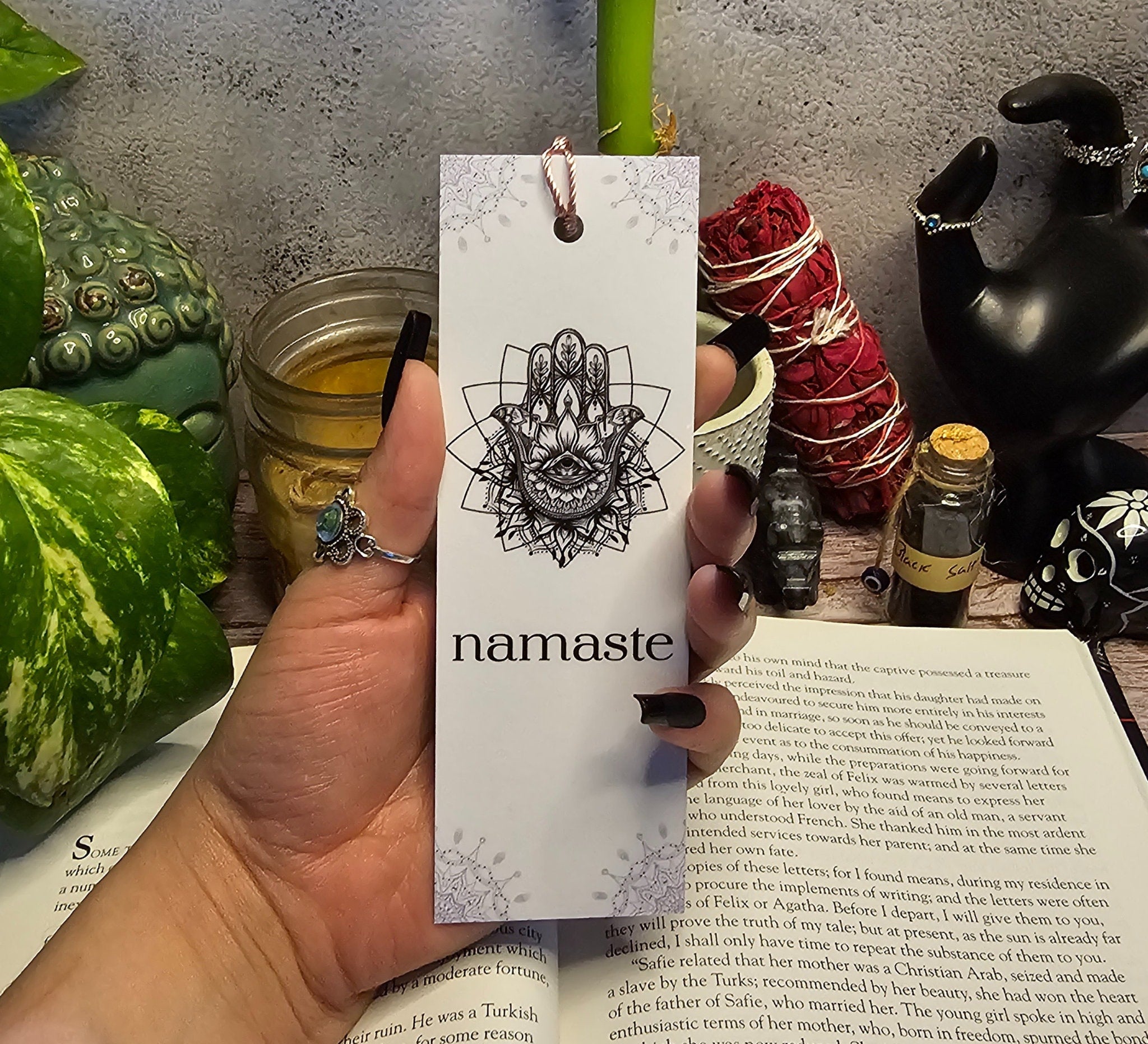 Bookmark, Namaste