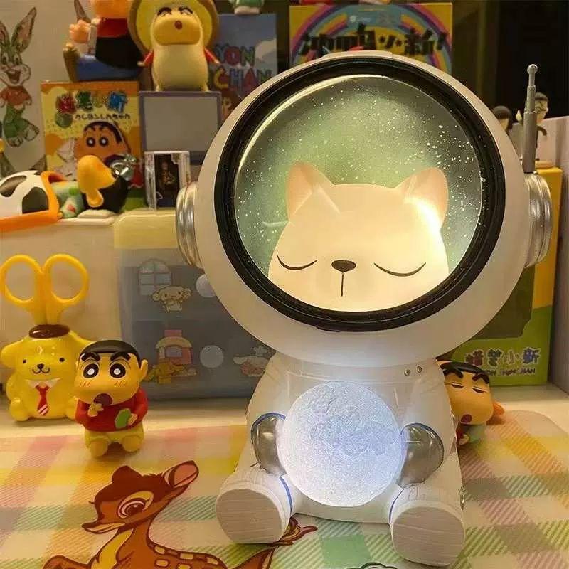 Astronaut Table Lamp 2