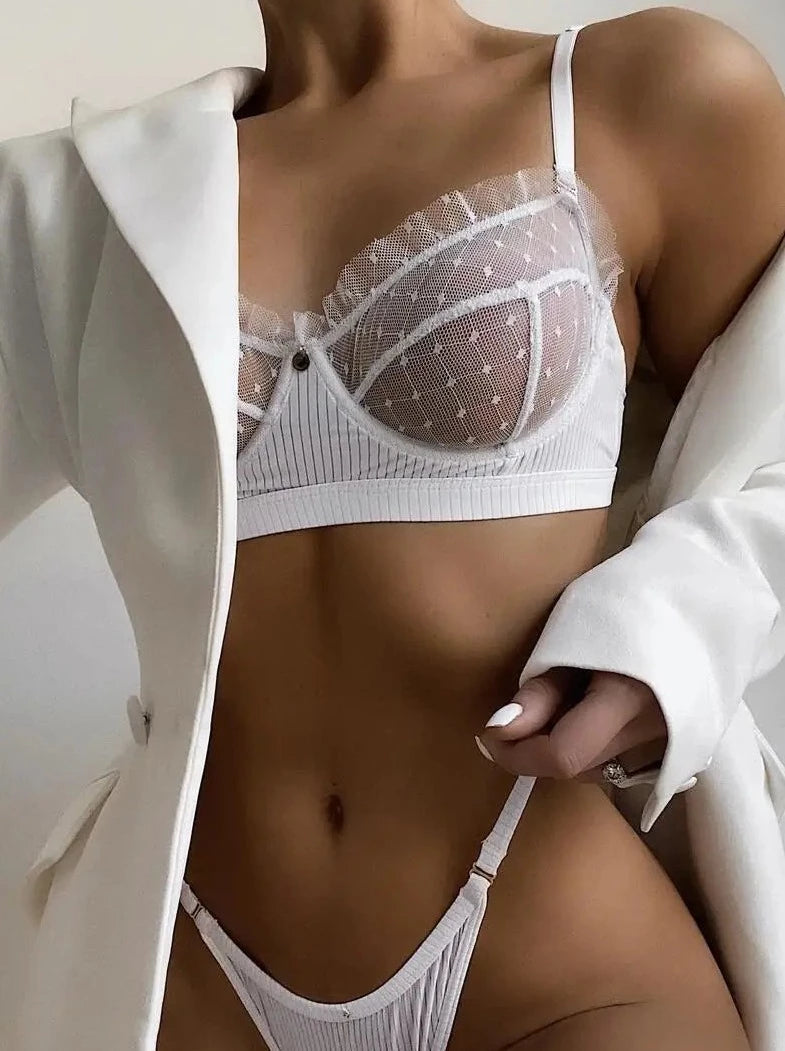 Everly Ruffle Transparent Set