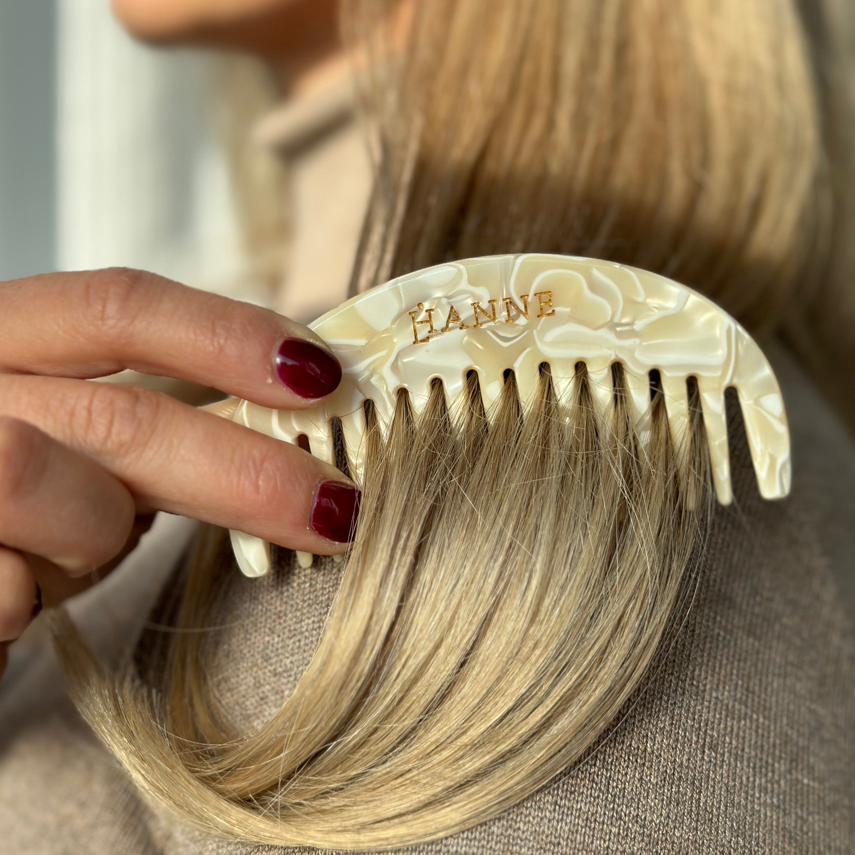 Luxury Haar & Kopfhautkamm