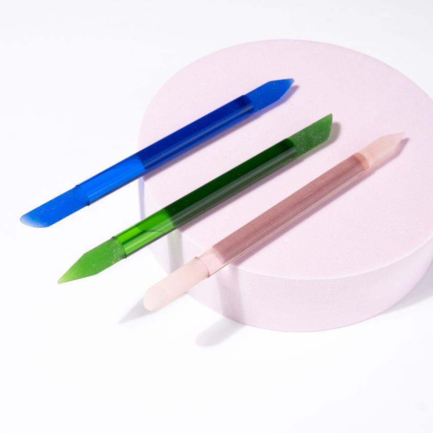 3-Pack Glass Cuticle Pusher in Green, Blue and Pink