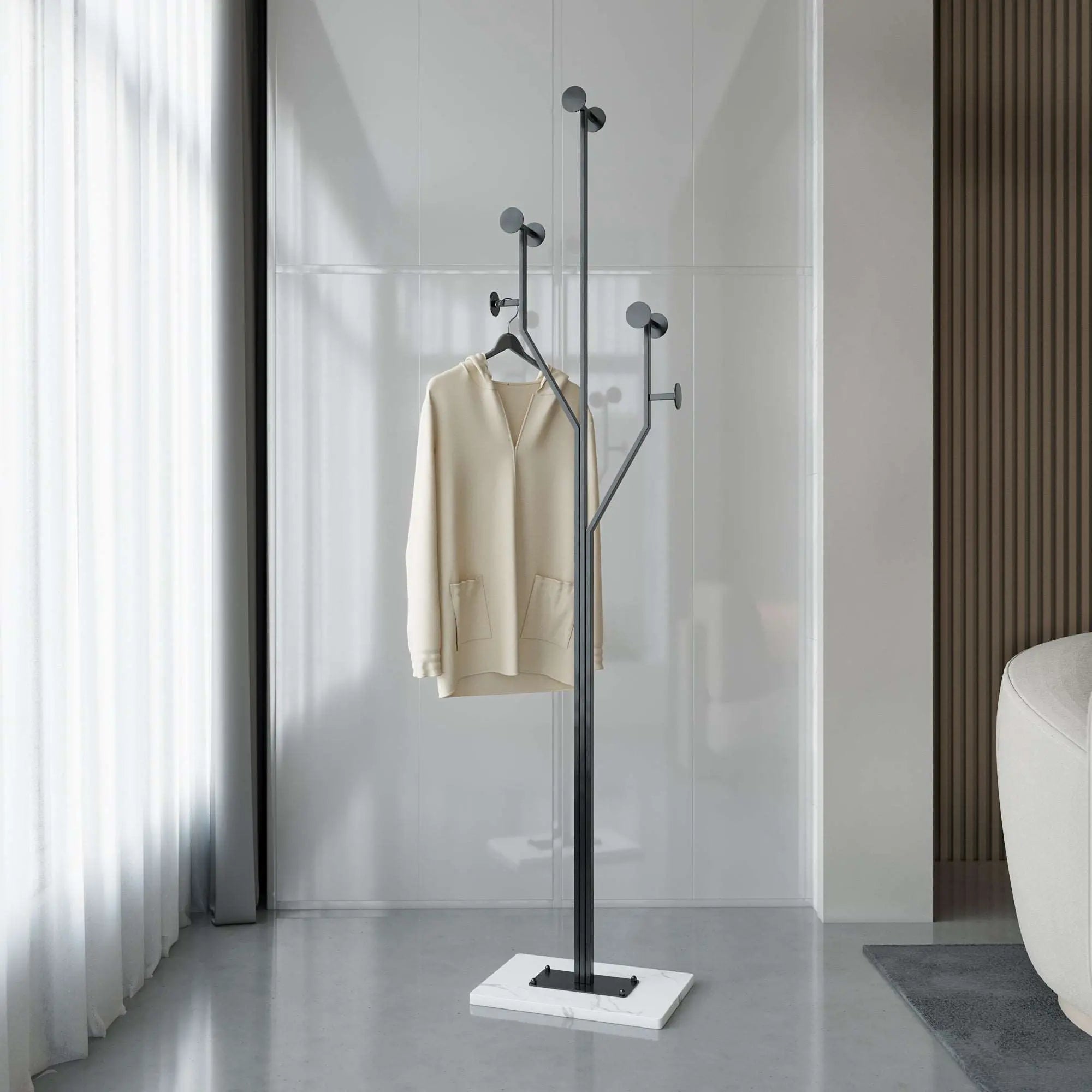 Modern Branch Coat Rack with 8 Hooks - Stylish Black/Gold Design