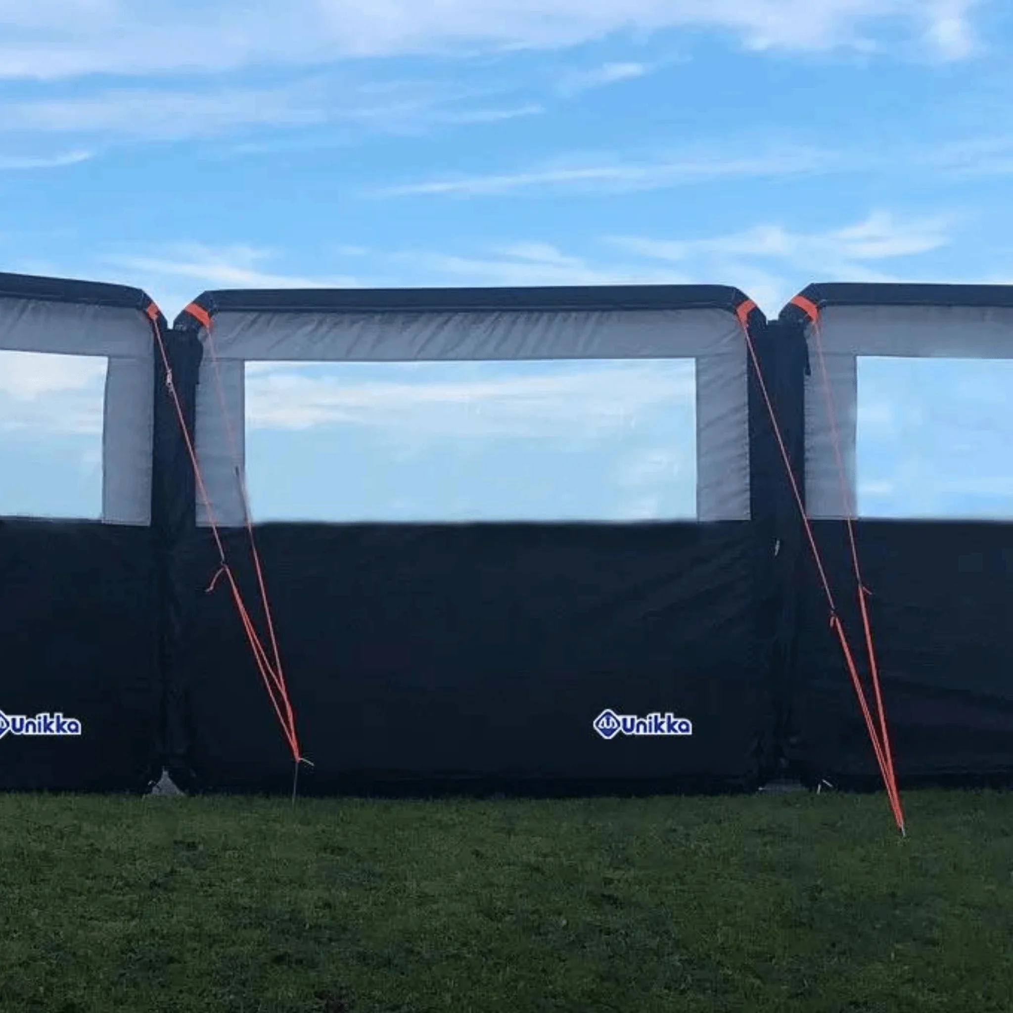 Unikka Debreeze II Inflatable Van Windbreak