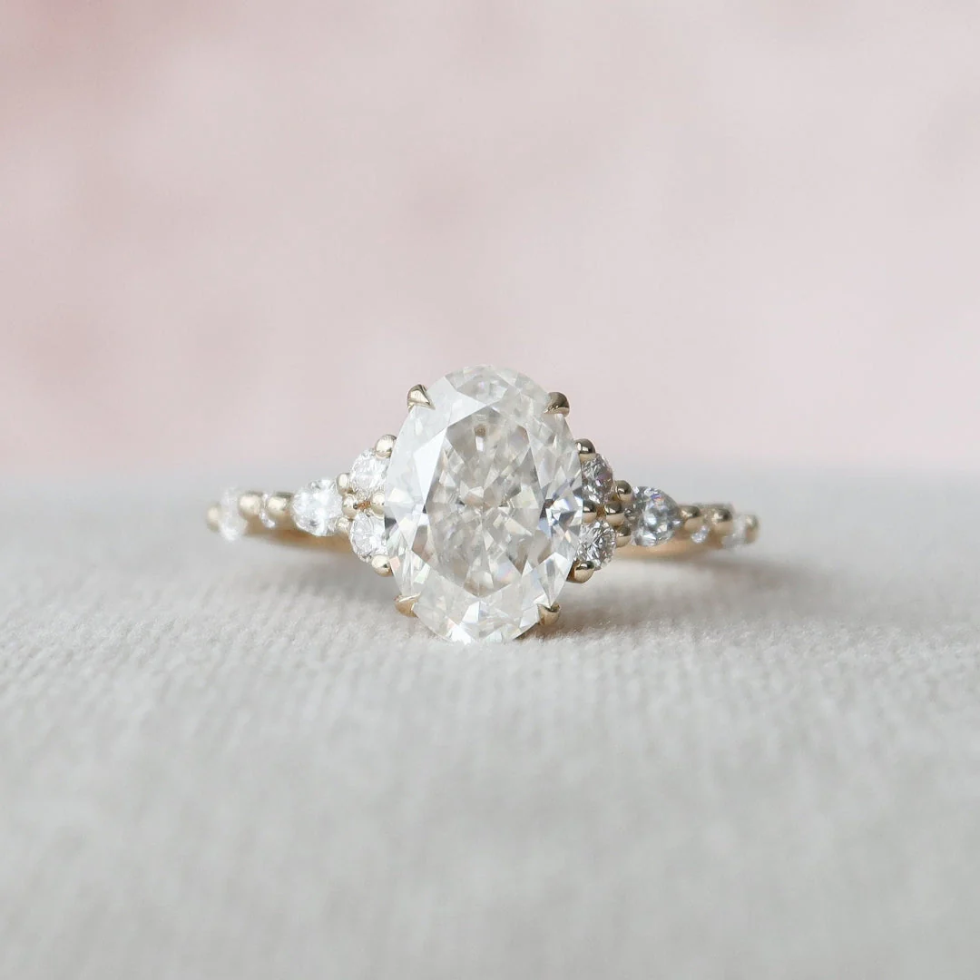 Moissanite Diamond Ring