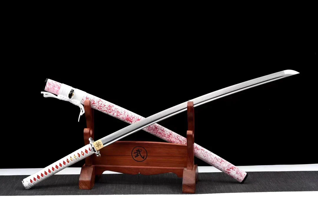 katana rosa