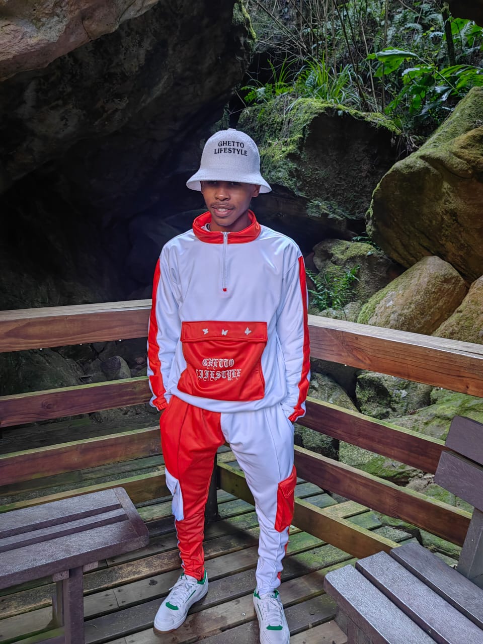 MASSIVE TRACKSUIT SET