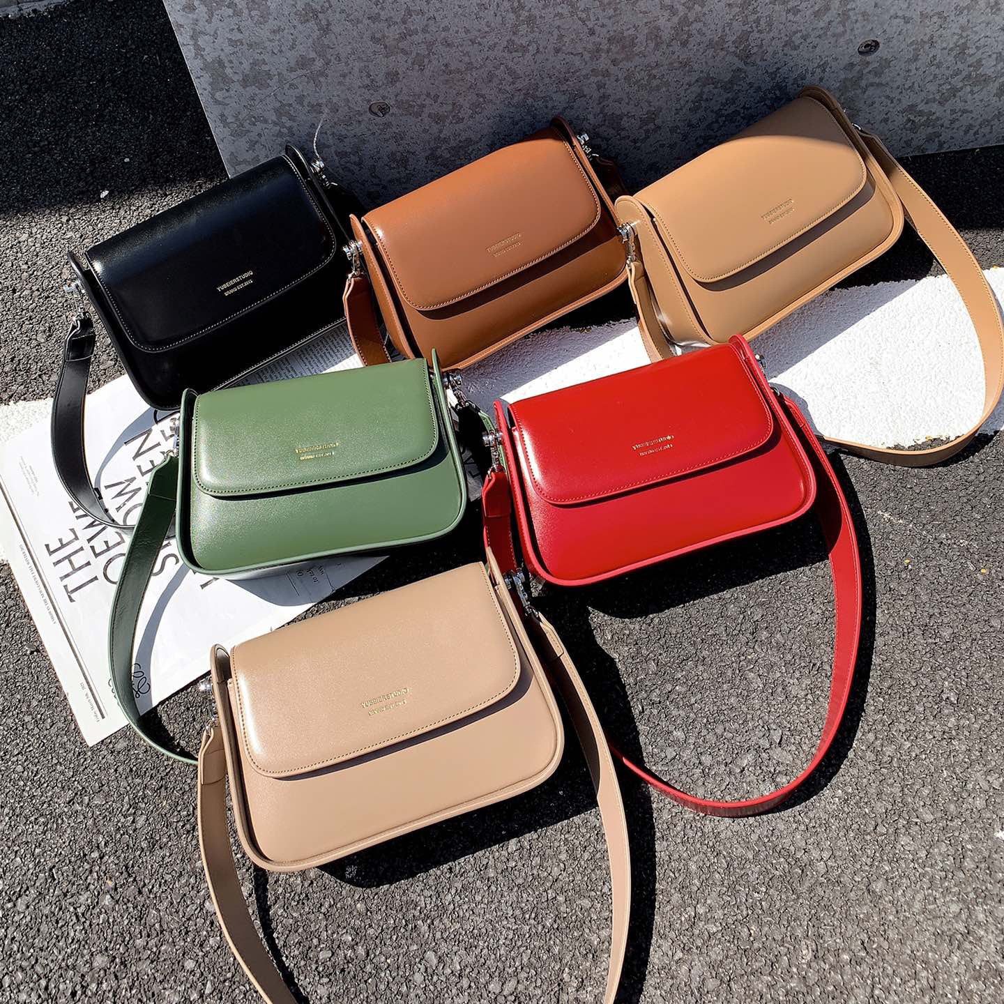 Retro Vegan Leather Women's All-Matching Small Square Bag