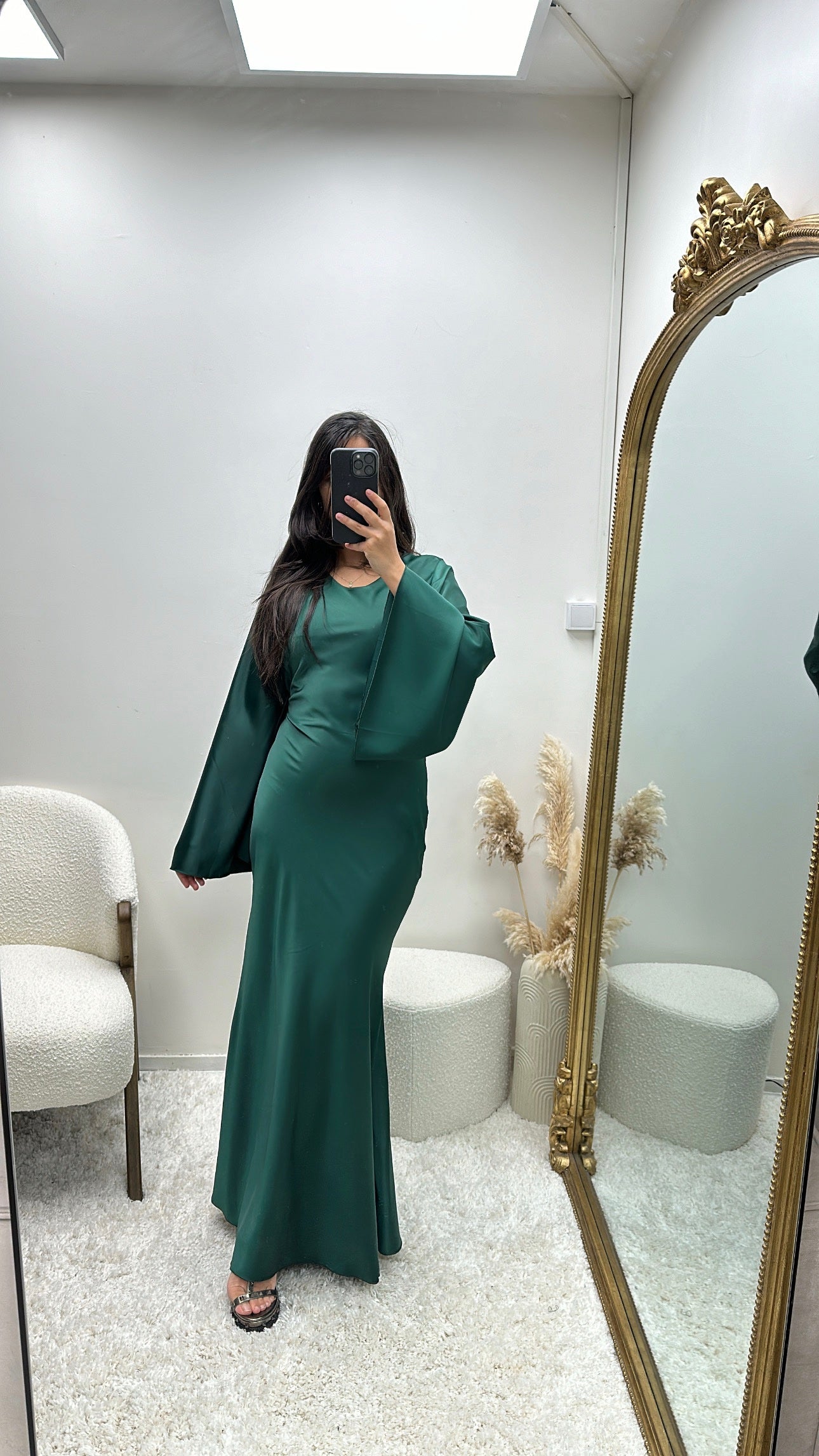 Robe verte émeraude en satin enaya