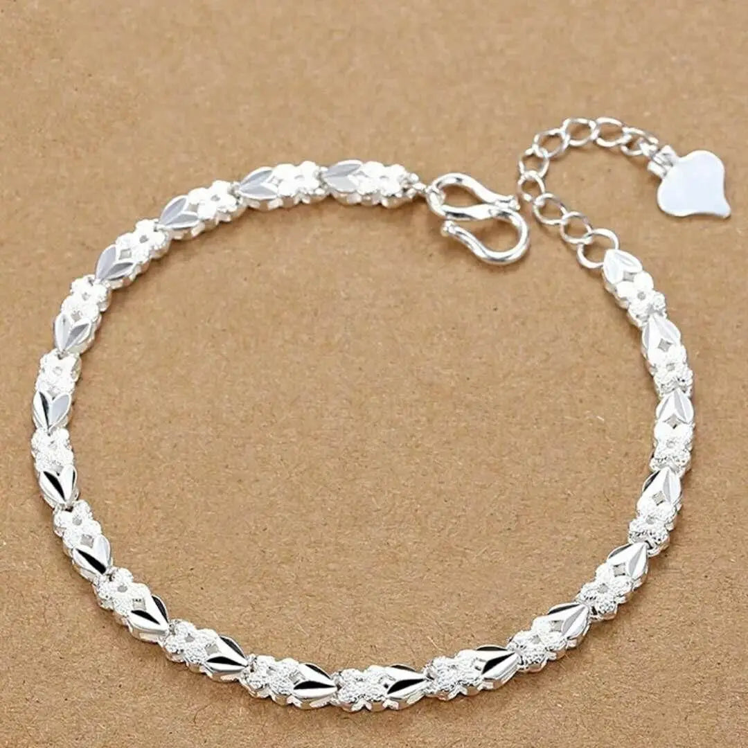 925 Sterling Silver Heart Leaf Bracelet