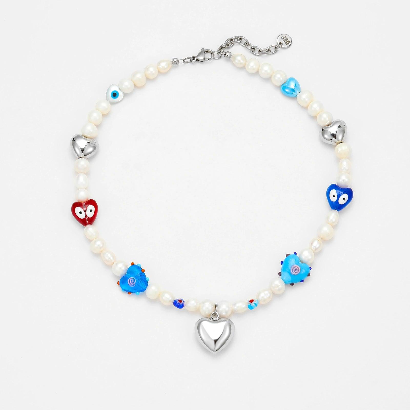 TOO MANY HEARTS PEARL CHOKER