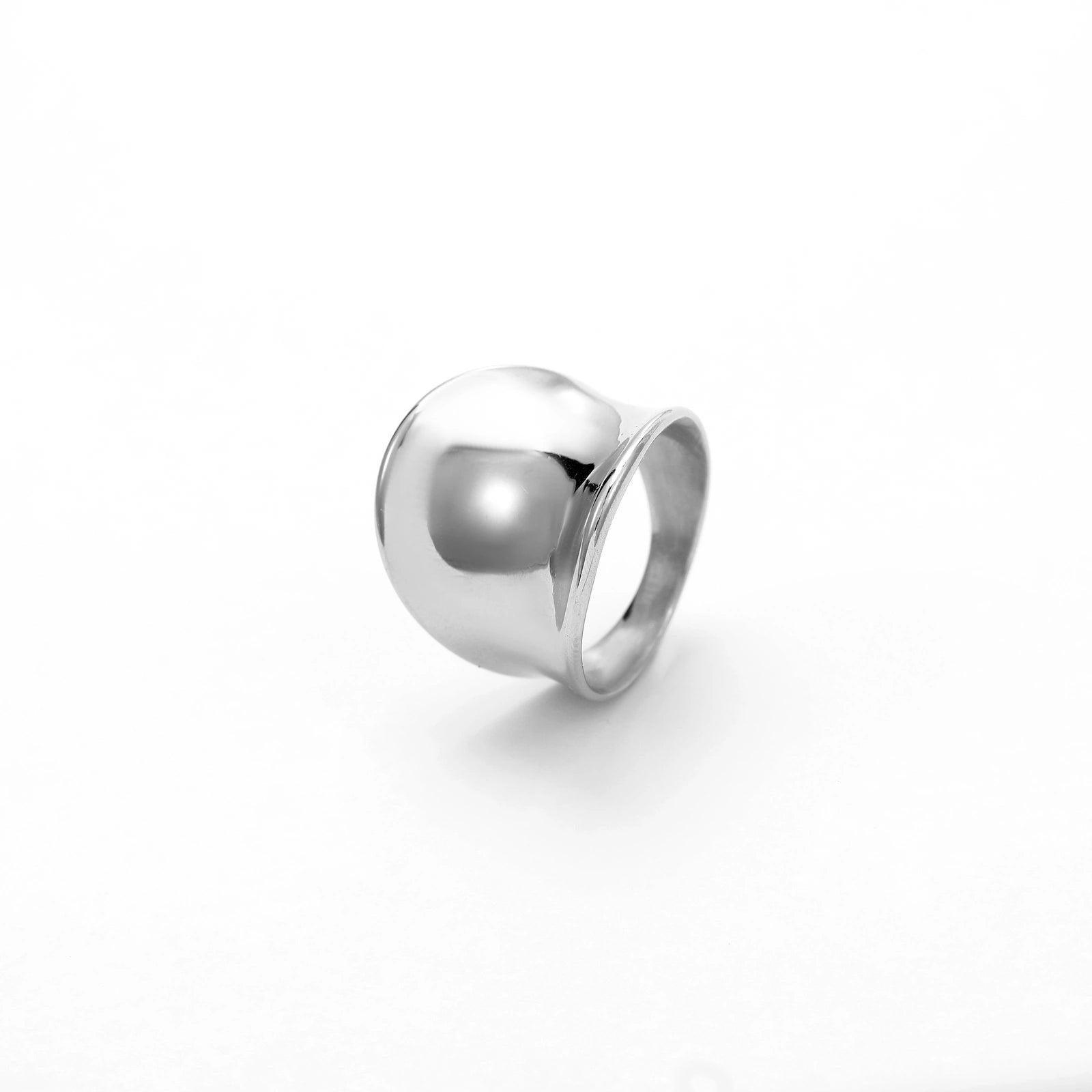 REVERSED DOME RING