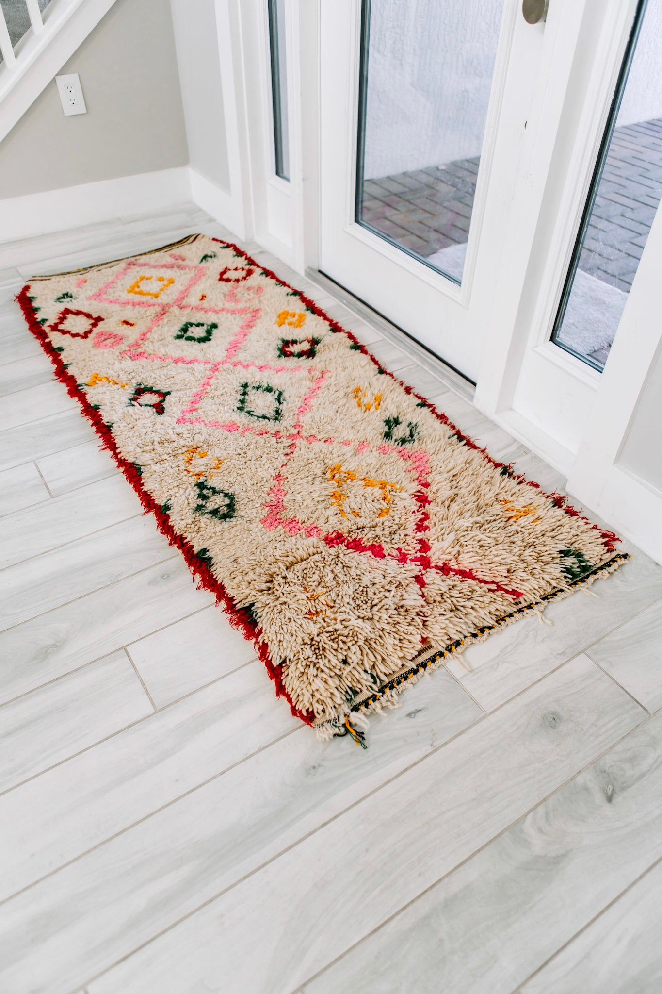 Quinceañera Vintage Moroccan Rug 2'8"x6'5" (Wool)