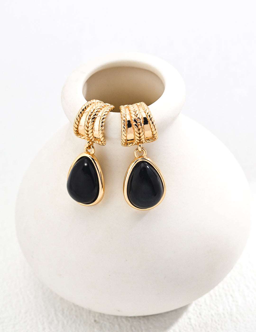 【Ethereal Glow】18K Gold Agate Earrings