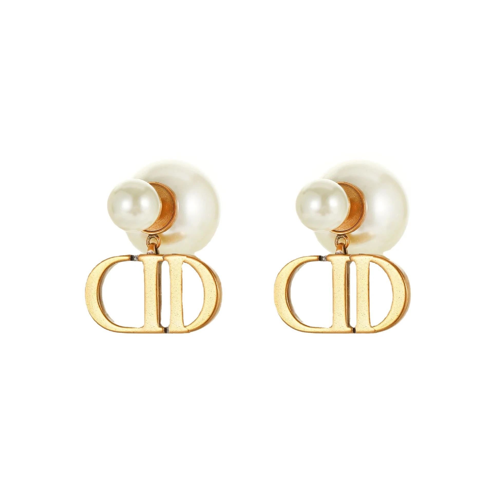 CD Pearl Earrings