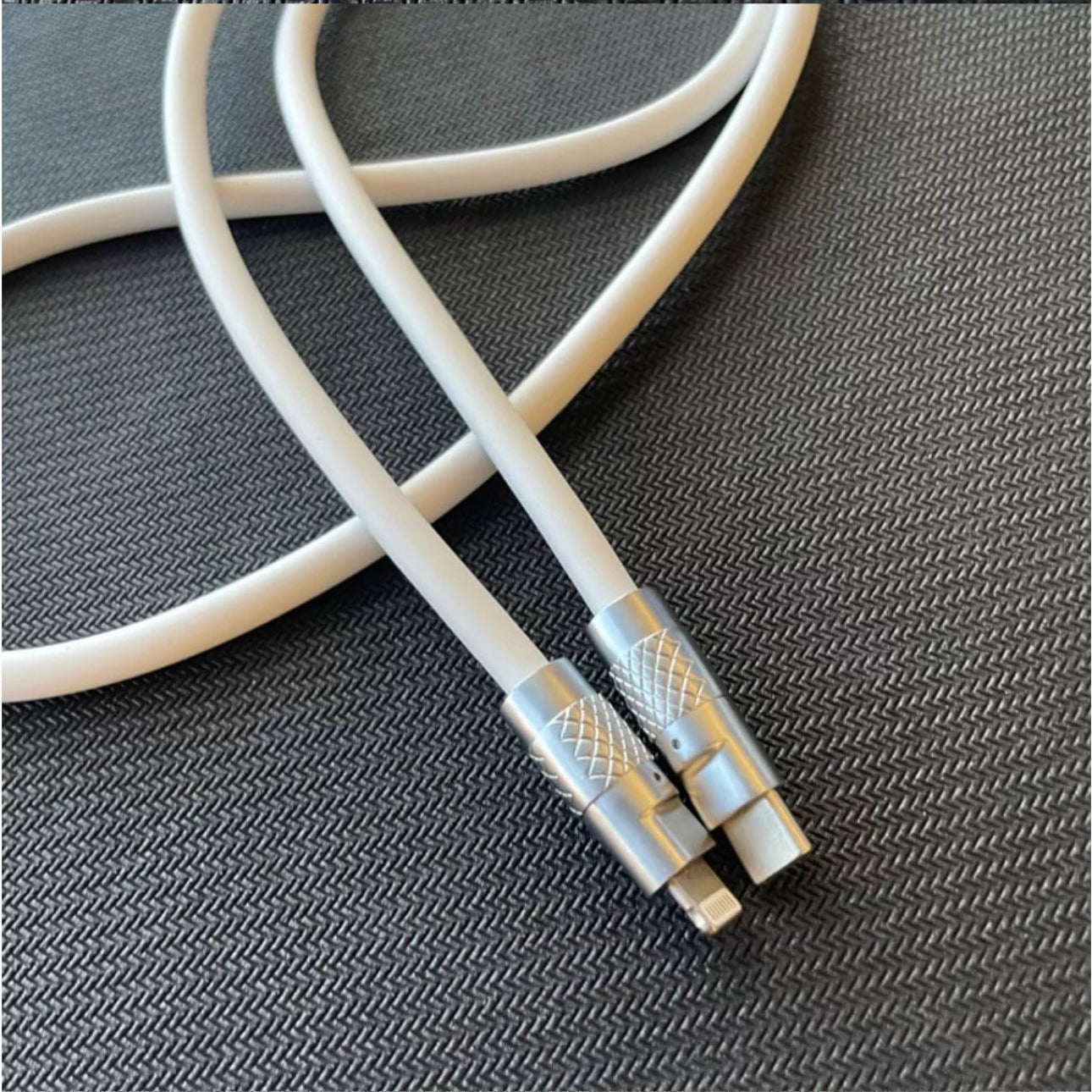 JZ 60W Type C to Lightning Cable Metal Case Head Silicone Fast charging cable for iPhone.