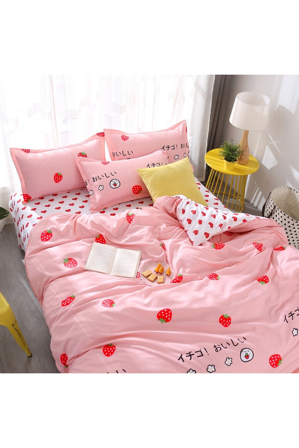 Strawberry Pattern Bedding Set