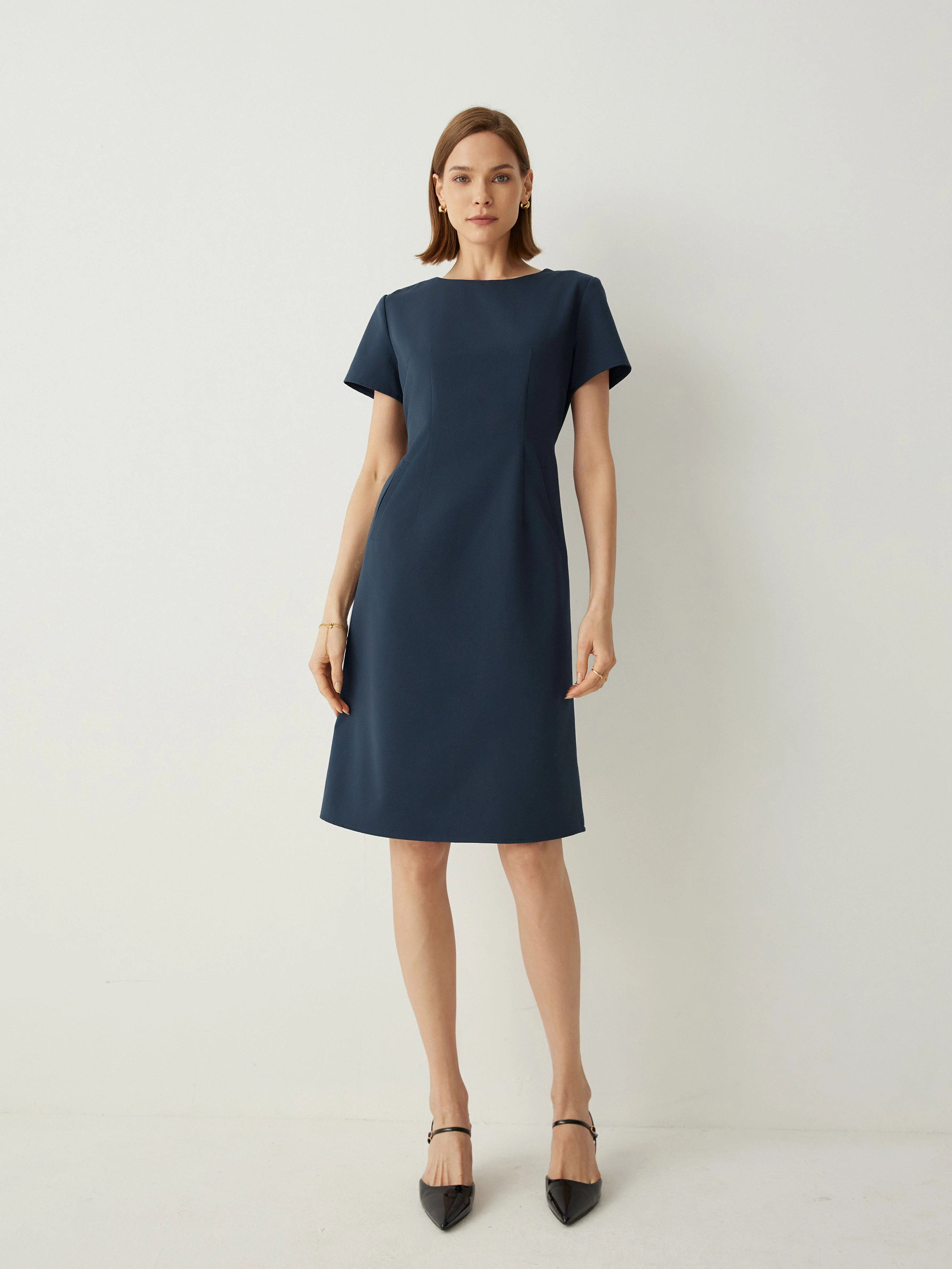 Wool-blend Short Sleeves Classic Midi Dress with Side Pockets