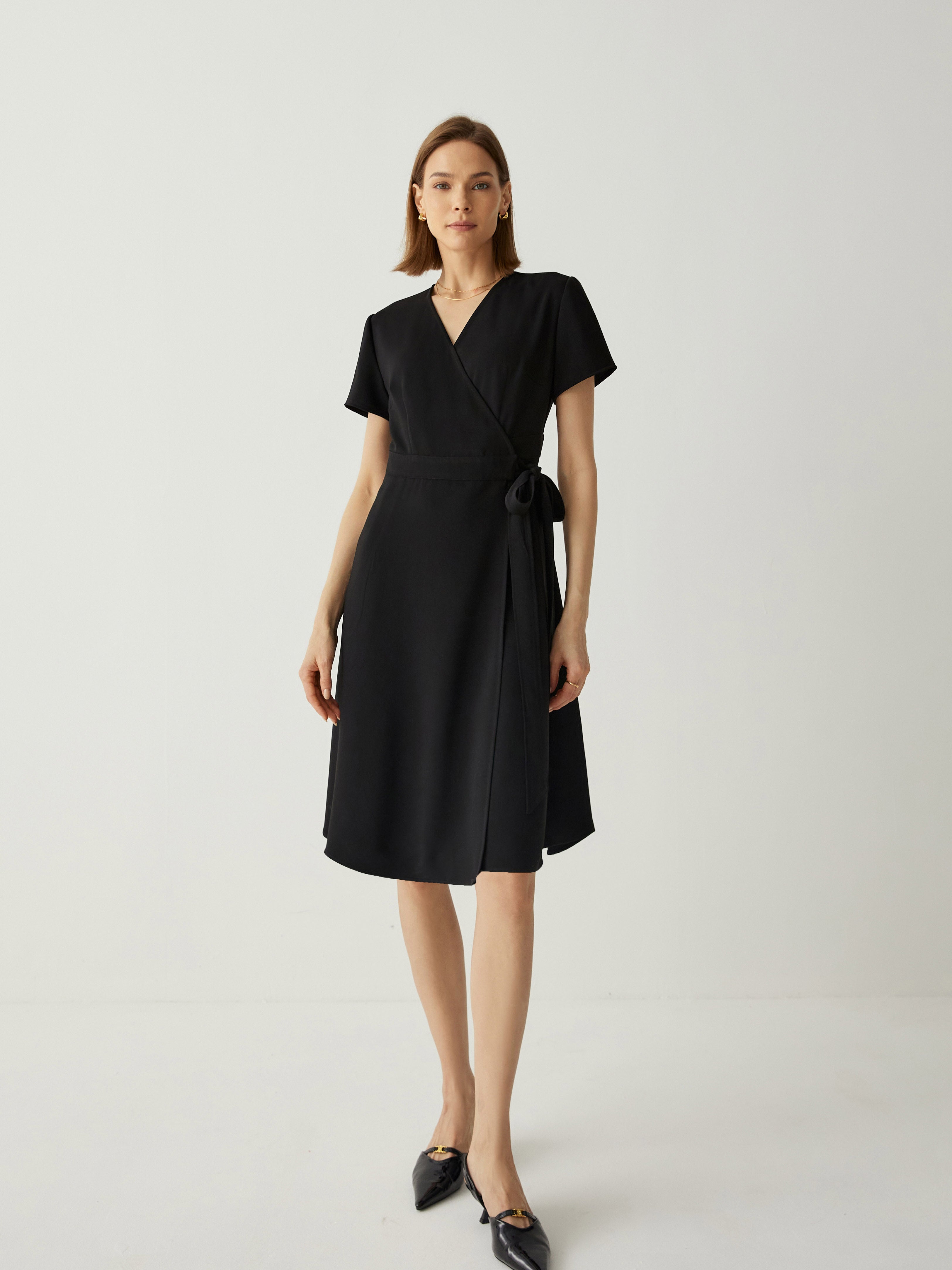 V-Neck Short Sleeves A-Line Midi Wrap Dress