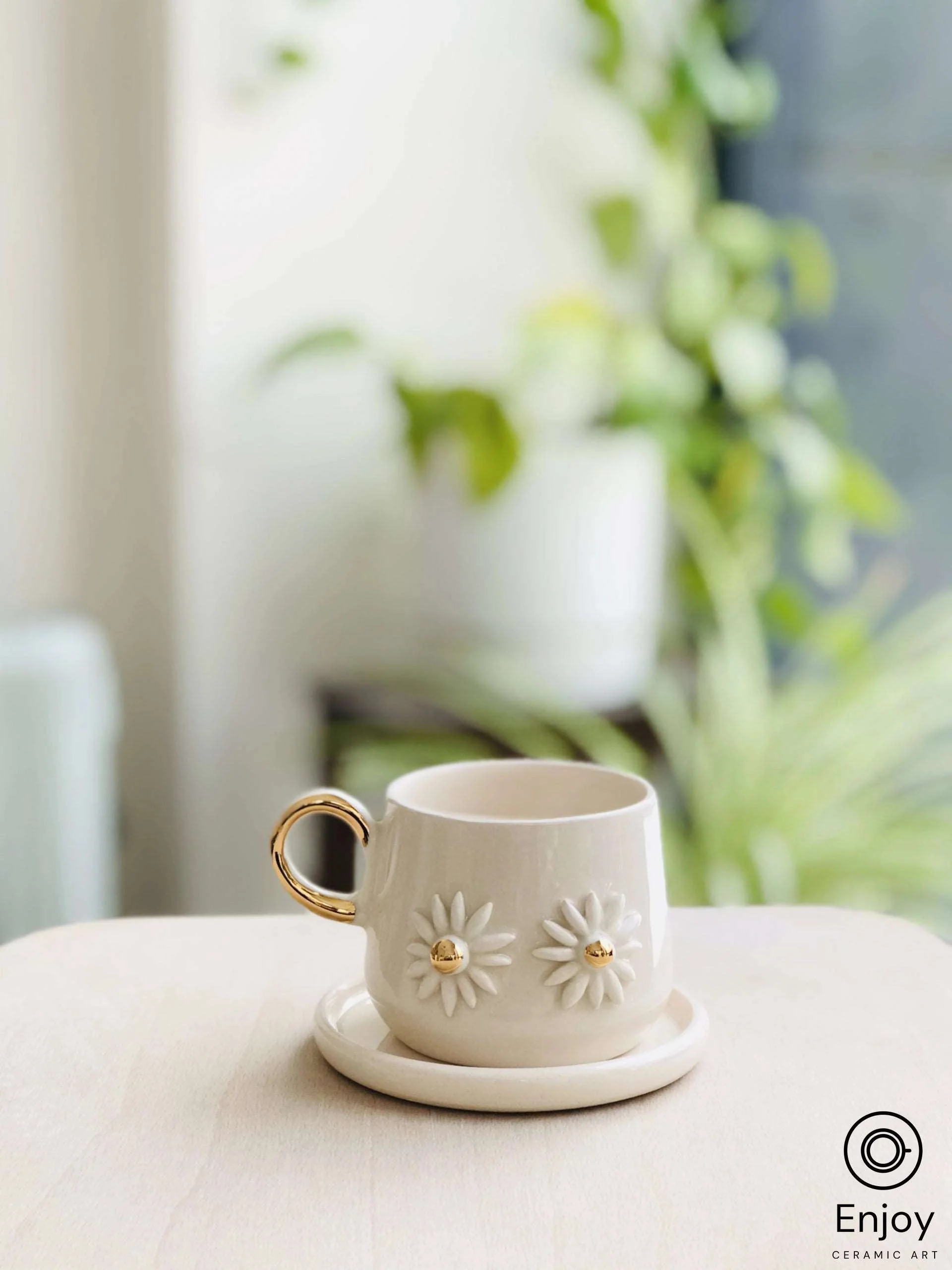 Daisy Delight: Handmade Ceramic Daisy Espresso Cup Set with Gold Handle & Saucer, 5.4 oz - Ideal Daisy Gift Set