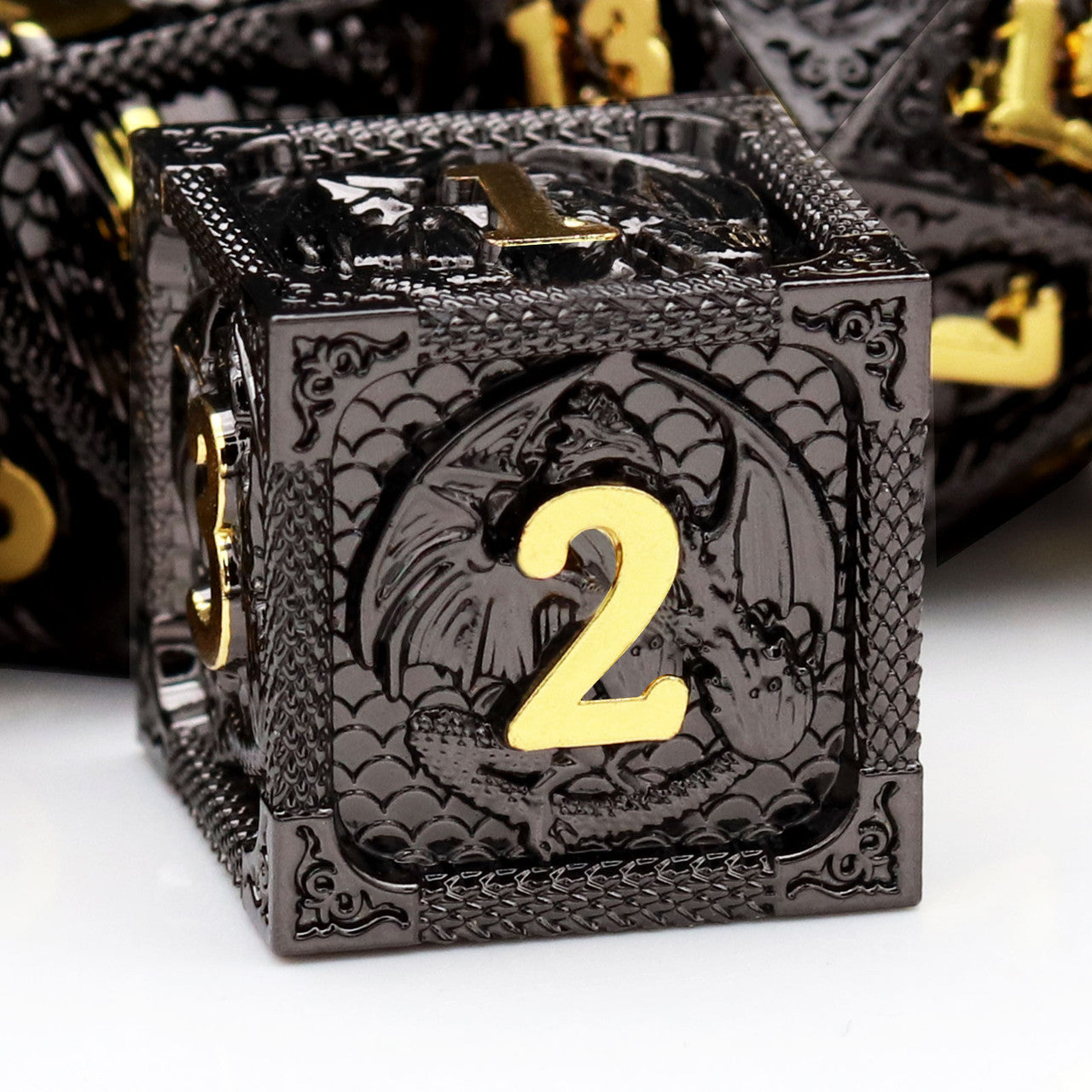 Haxtec Fire-breathing Dragon Pattern Black Gold Metal DND Dice Set With Leather Dice Bag for Dungoens and Dragons RPG Gifts