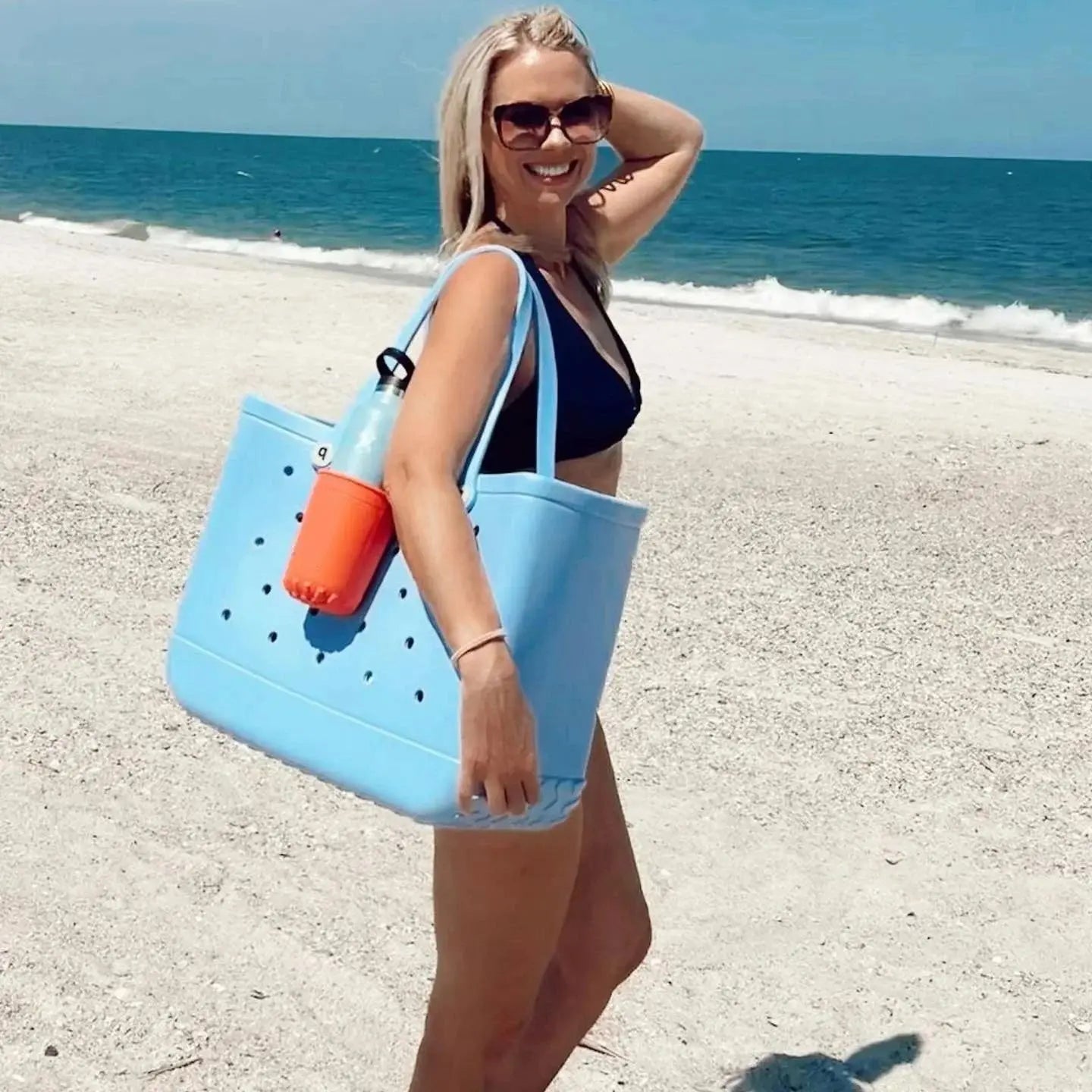 simple modren beach bag rubber tote