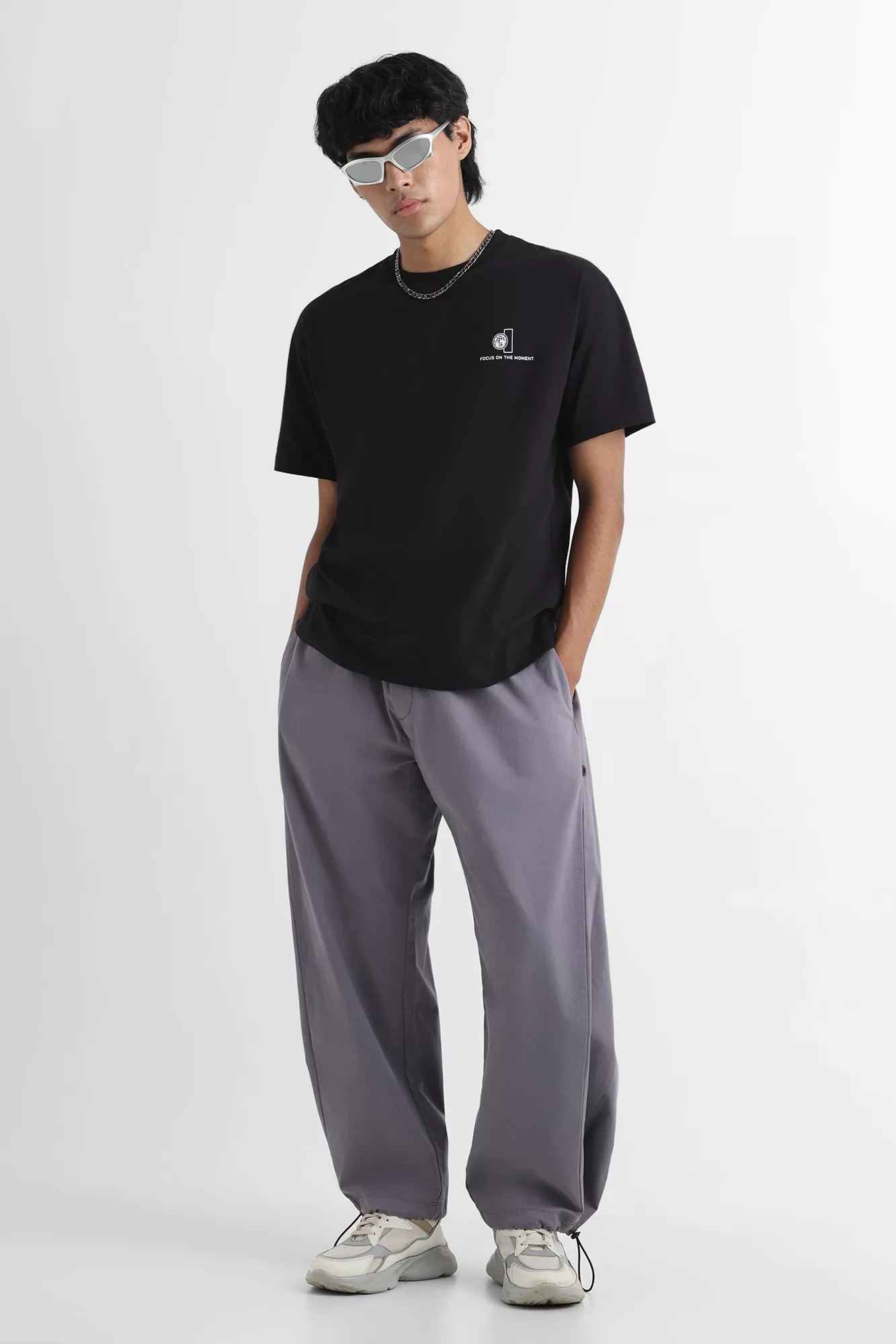 Relaxed Fit Utility Cargo Pants