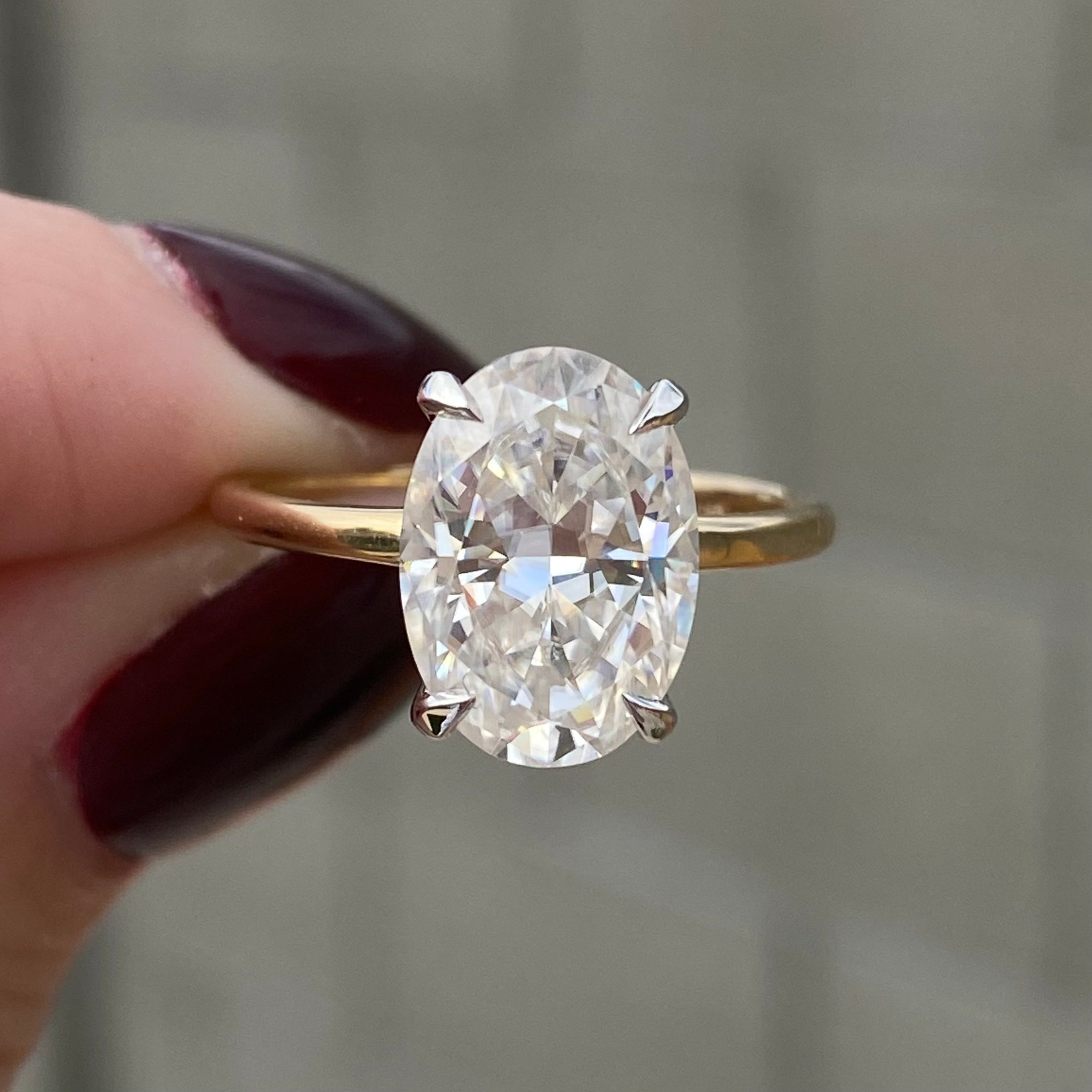 Moissanite 1.90CT Oval Diamond Mid-Century Anniversary Ring