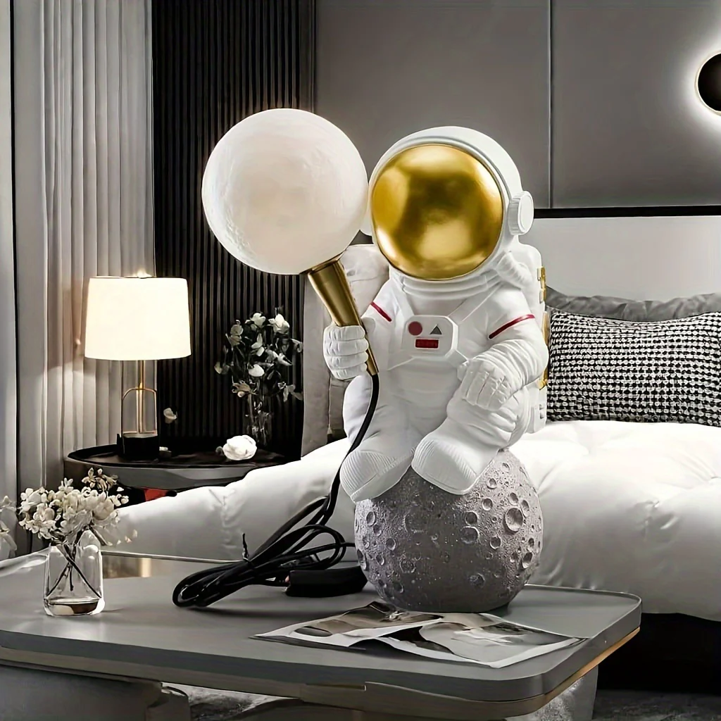 1pc Modern Astronaut Bedside Lamp, USB Powered, Color Changing, Cartoon Theme, Night Light For Kids Bedroom, Reading Lamp With On/Off Switch, Lighting Accessory