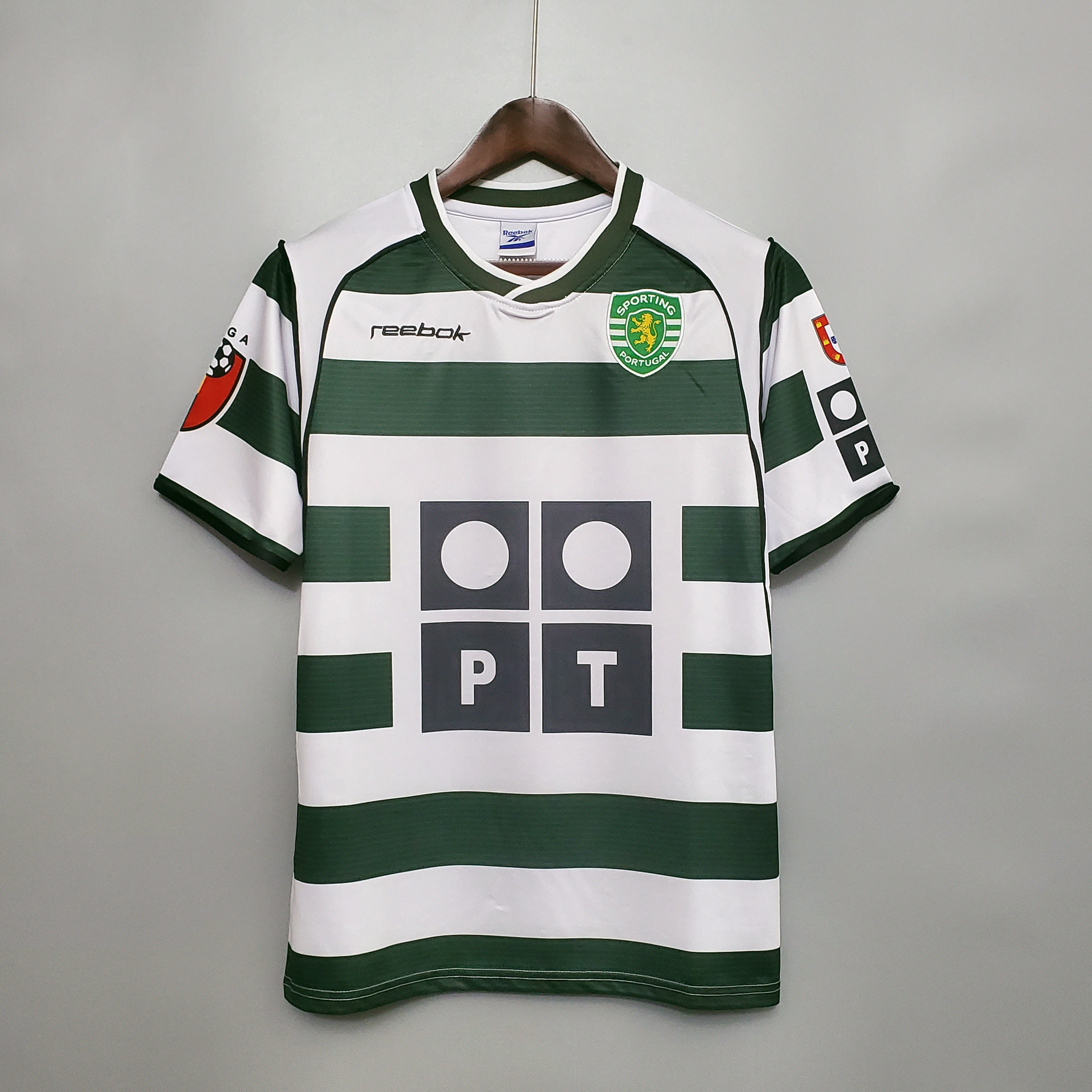 2002/2003 Retro Sporting Lisbon Home Football Shirt