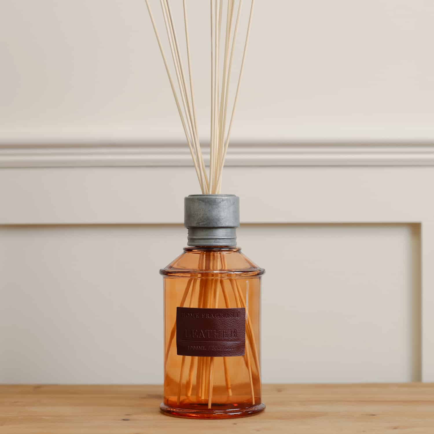 Vintage Leather Large Reed Diffuser - 1000ml