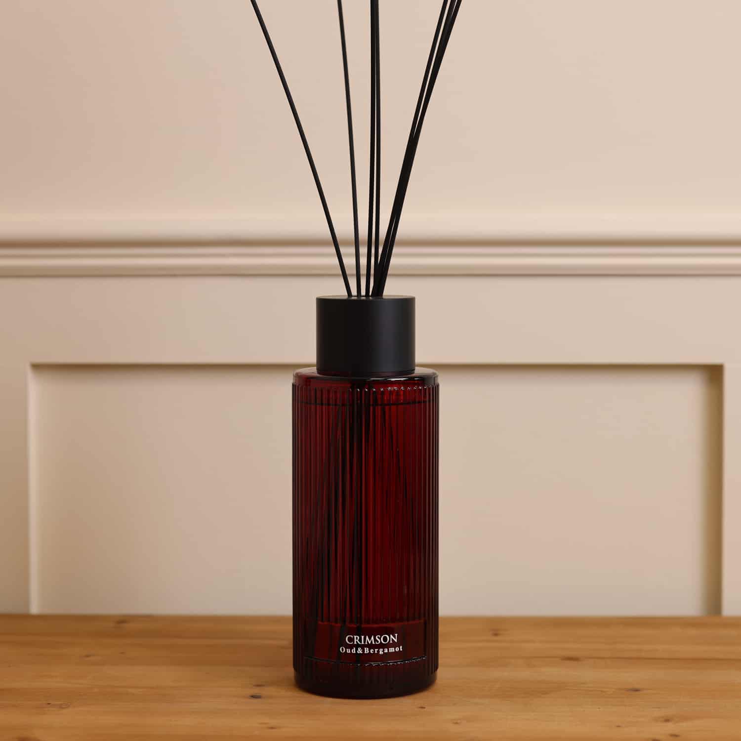 Oud and Bergamot Large Reed Diffuser - 1200ml