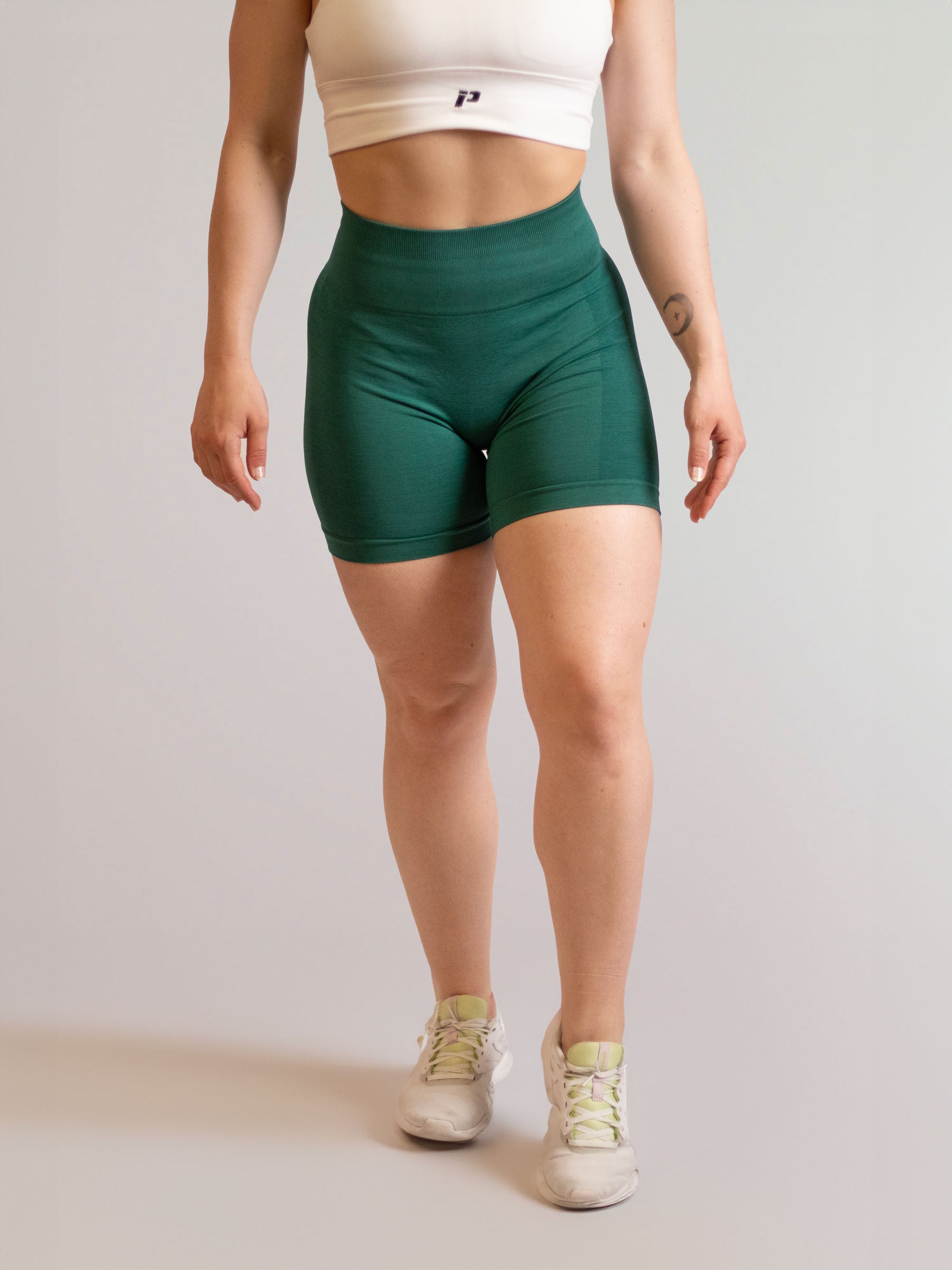 Short Essential Vert