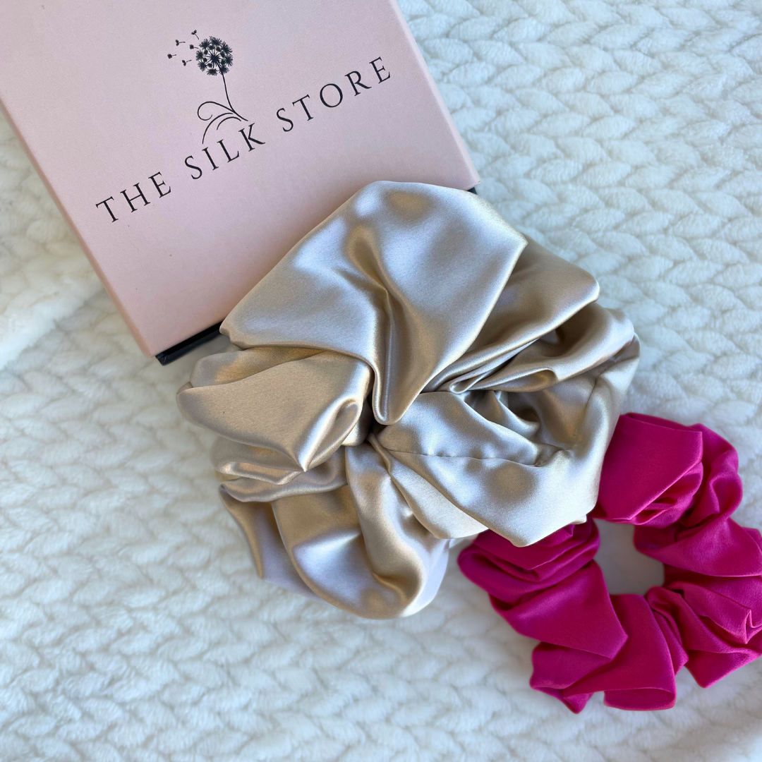 Duo Pure Silk Scrunchies (1x Large + 1x Medium)